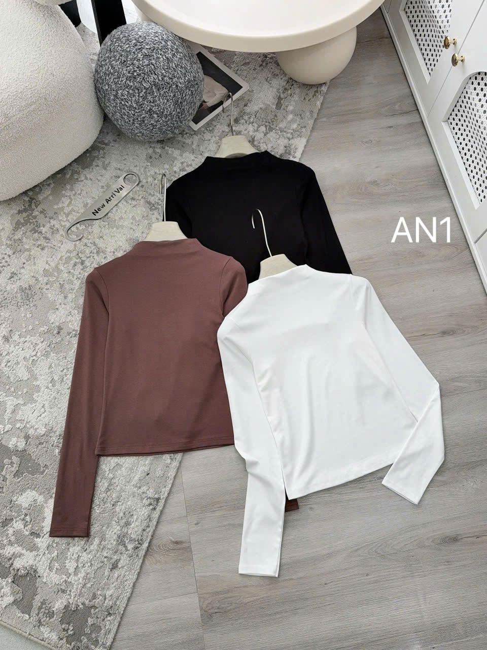 AN1 Áo giữ nhiệt cổ 3 phân tay dài