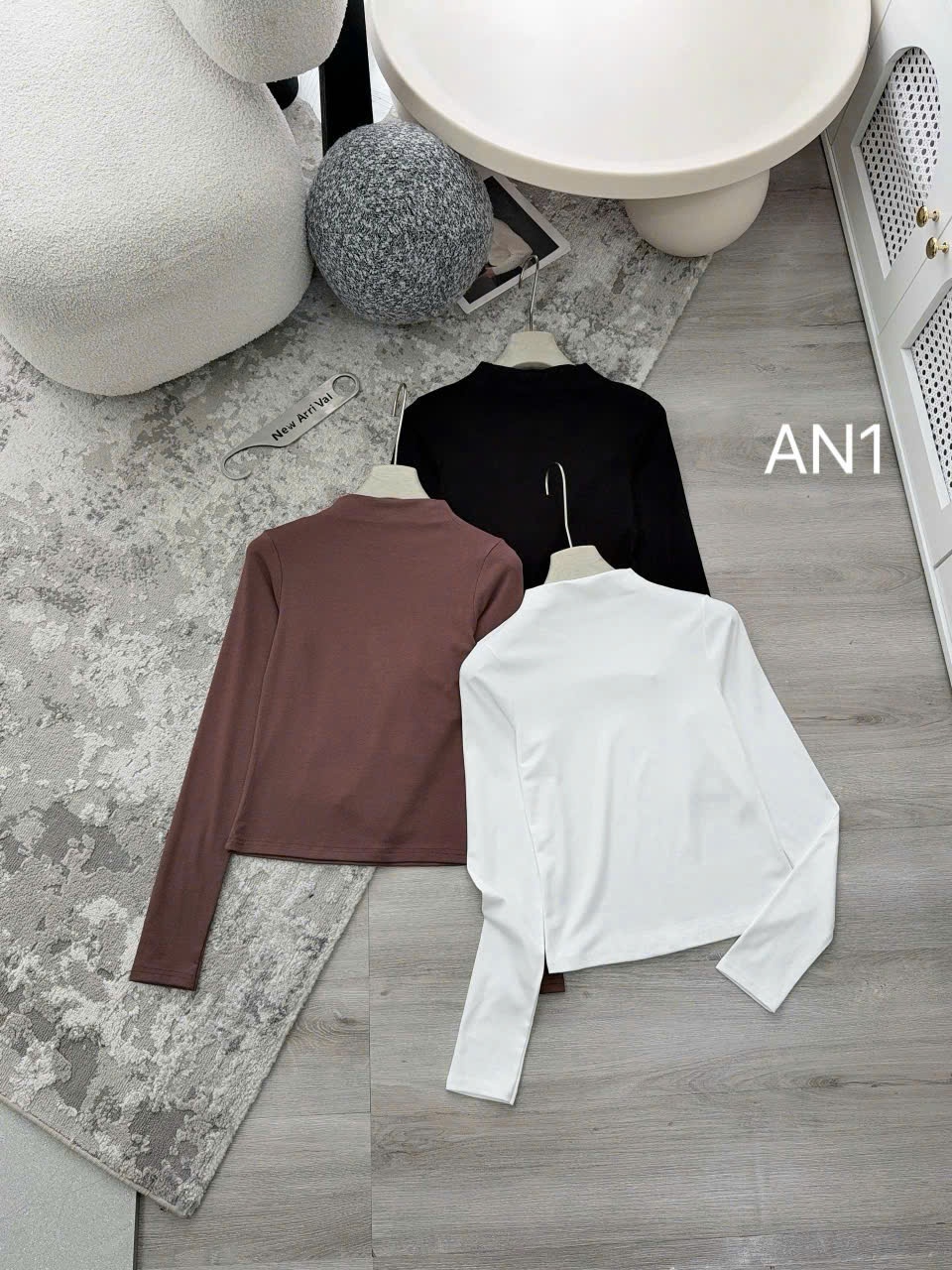 AN1 Áo giữ nhiệt cổ 3 phân tay dài