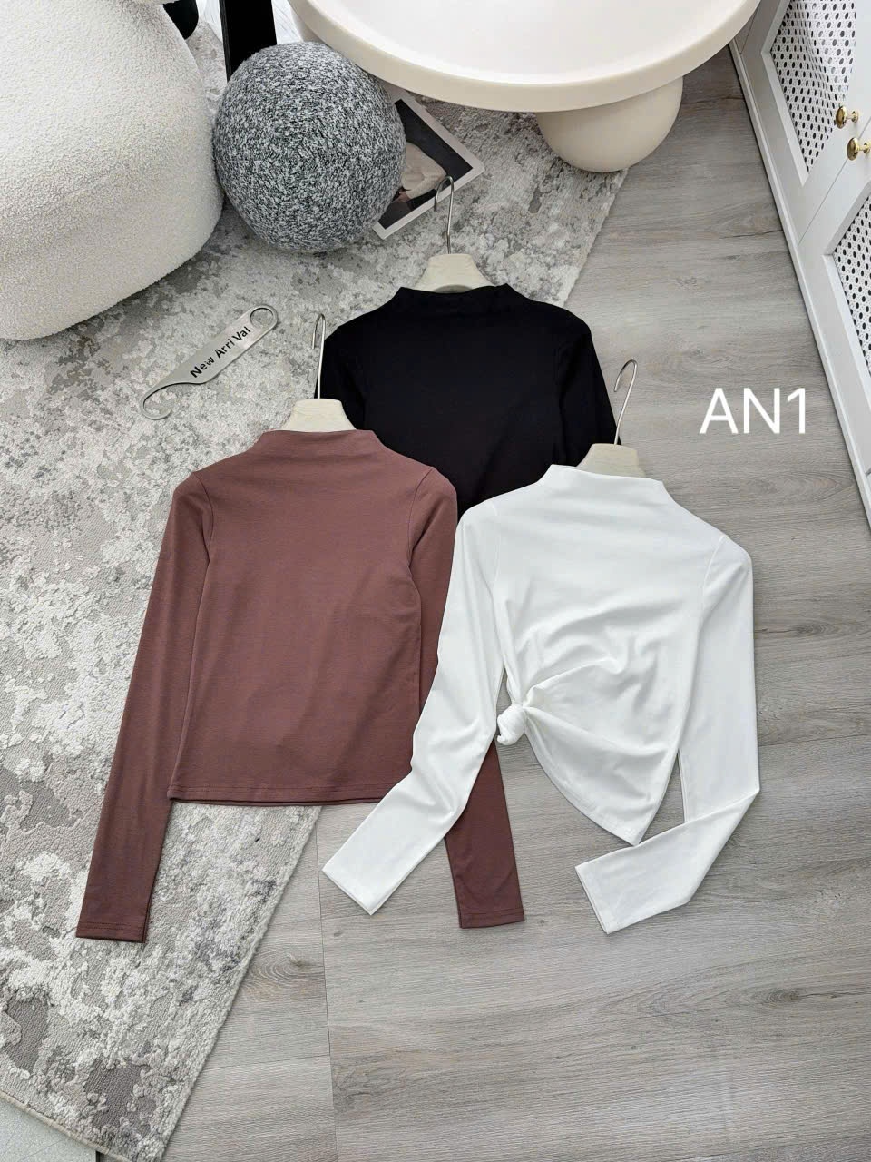 AN1 Áo giữ nhiệt cổ 3 phân tay dài