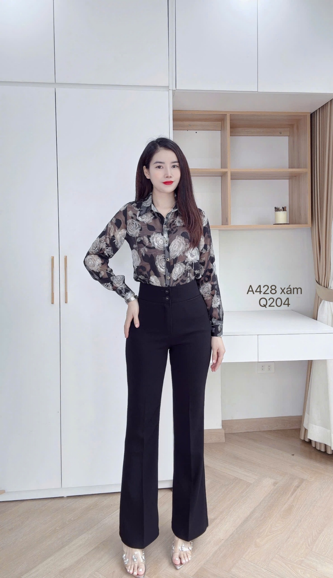 Q204 quần loe 2 cúc bọc