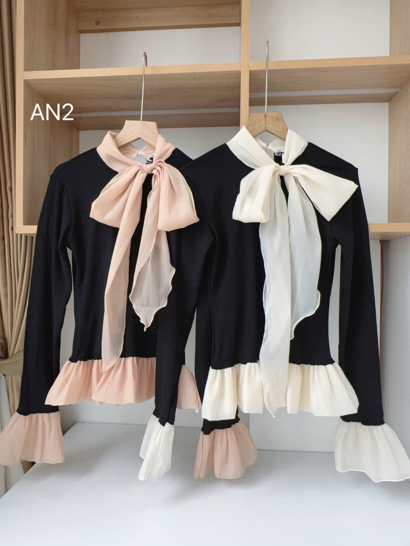 AN2 áo tay bèo cổ nơ