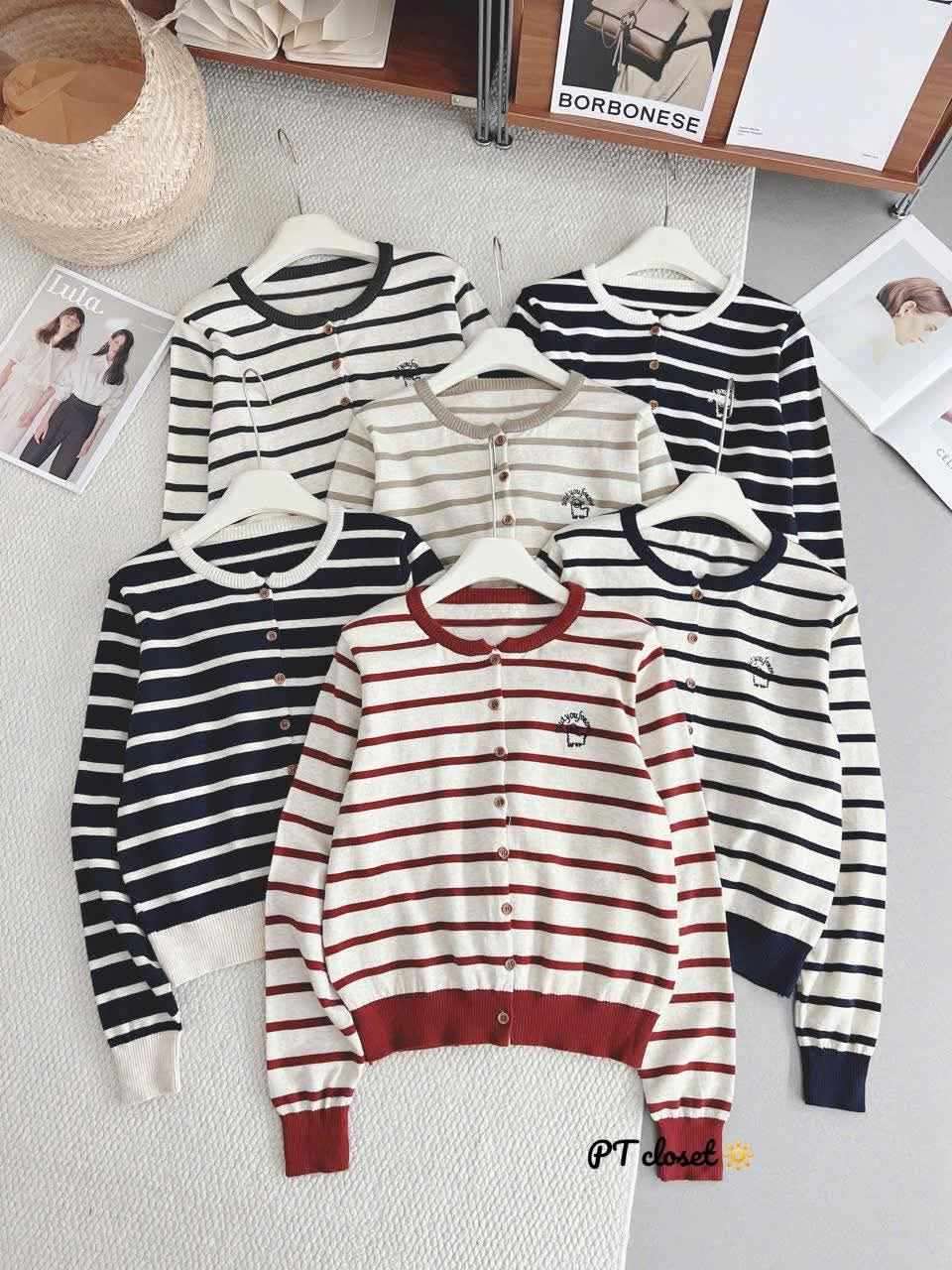 AL3 Áo len kẻ ngang cổ tròn