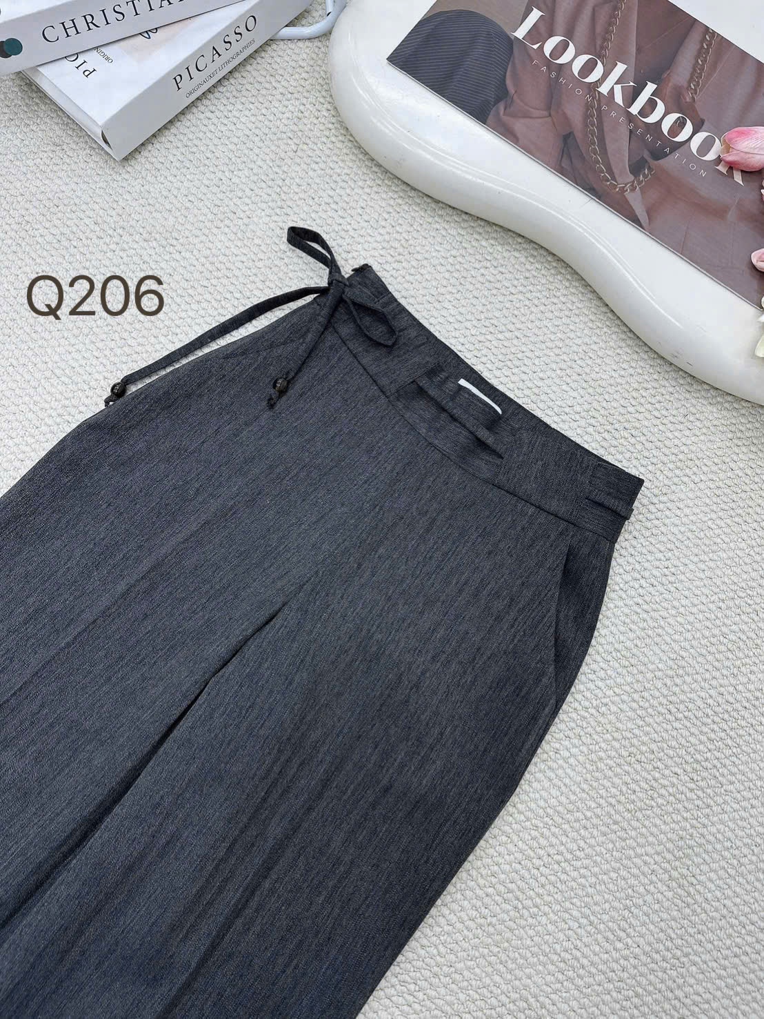 Q206 quần xuông khóa sườn dây nơ