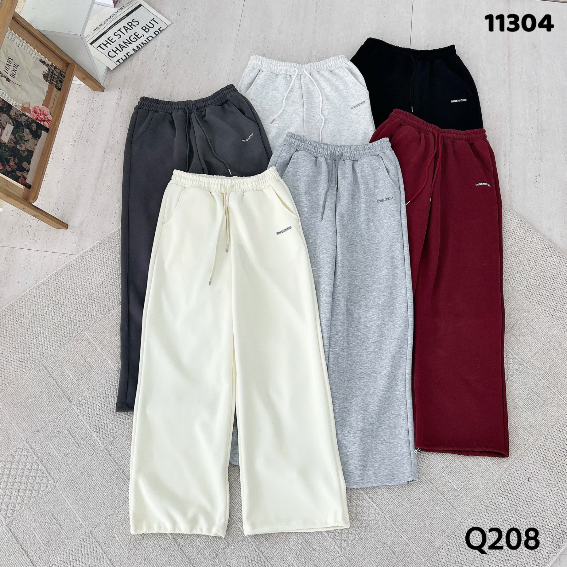 Q208 Quần nỉ xuông chữ in