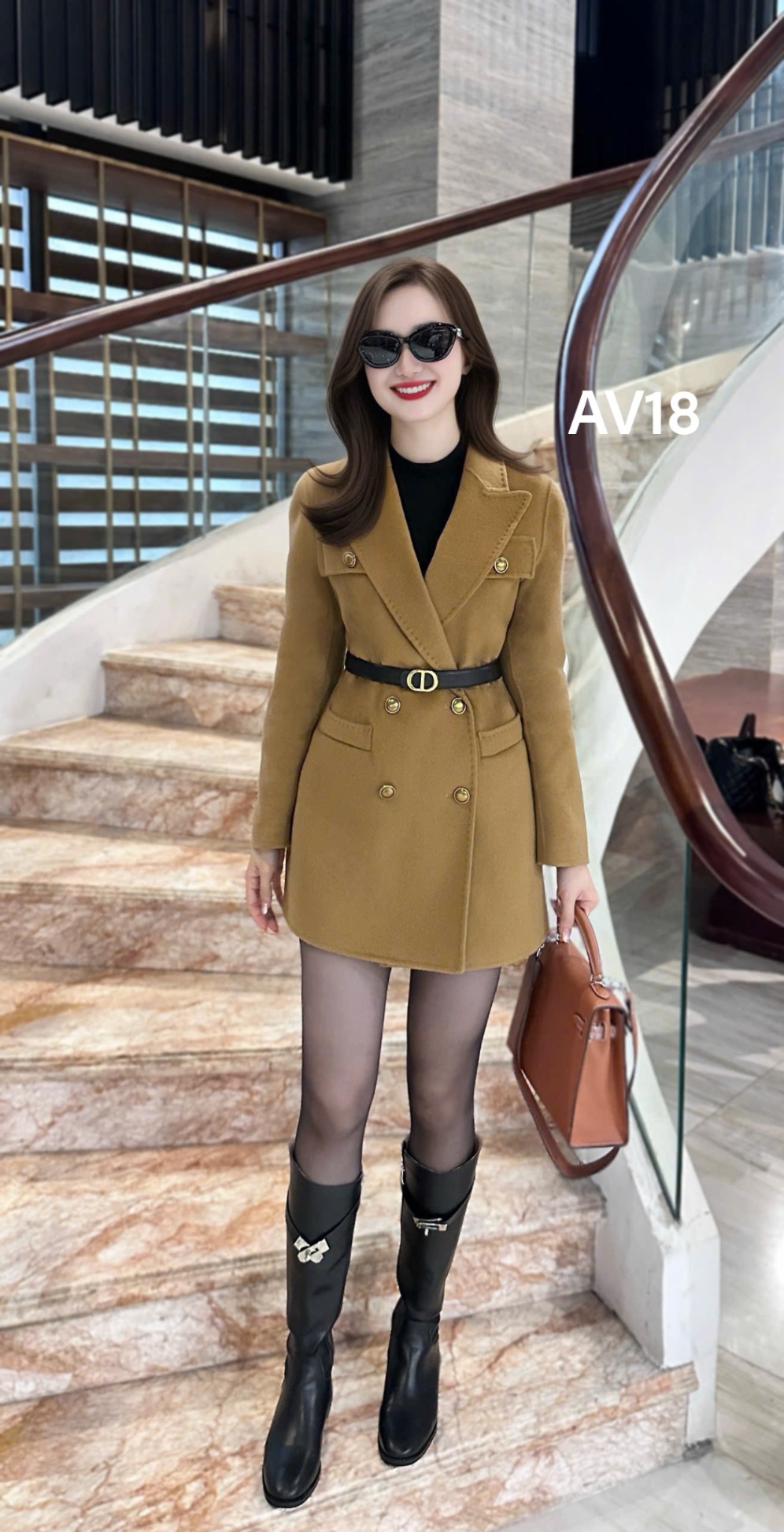 AV18 Áo vest dạ cổ xẻ cúc vàng