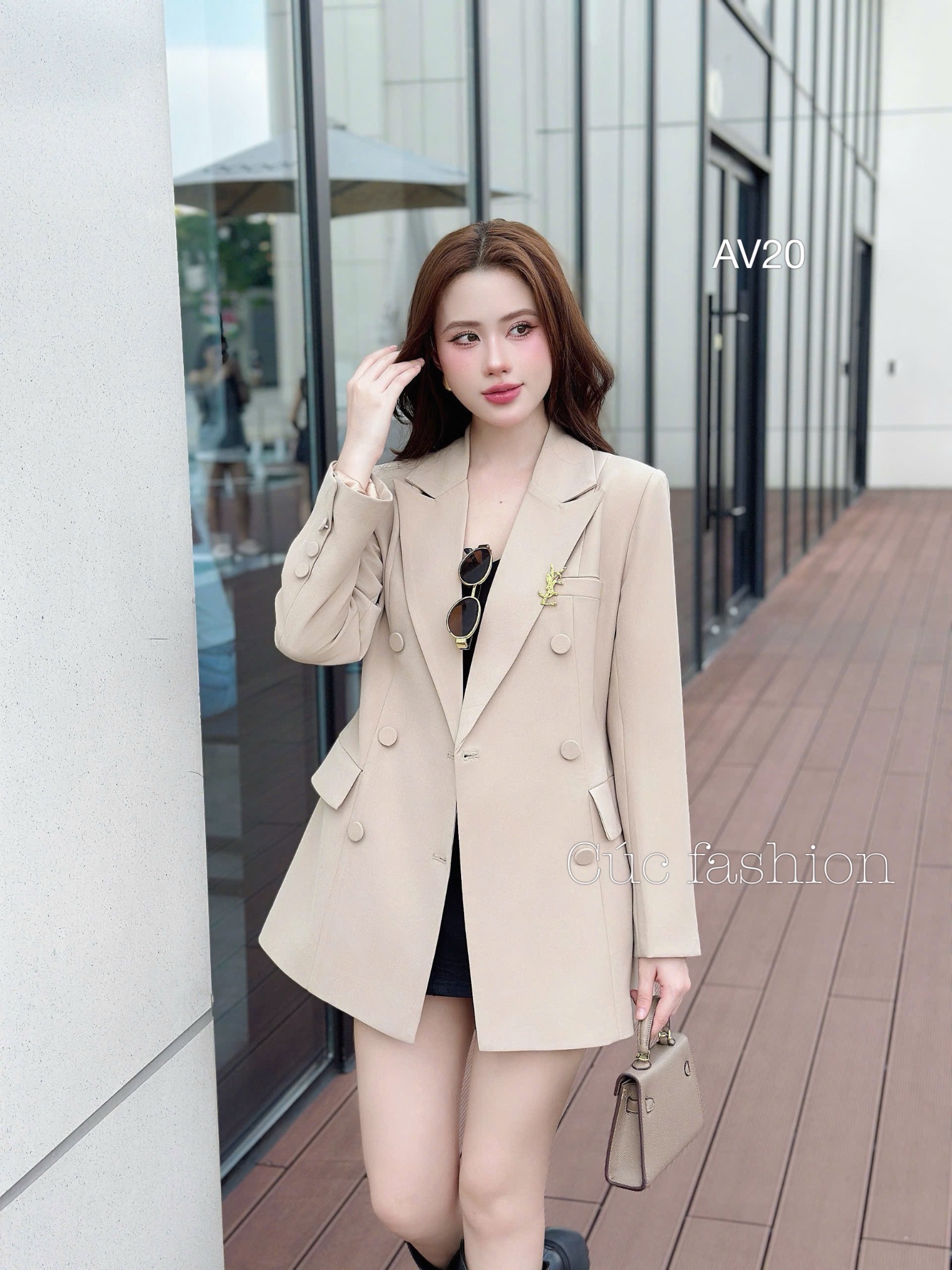 AV20 Áo vest túi cơi cúc bọc