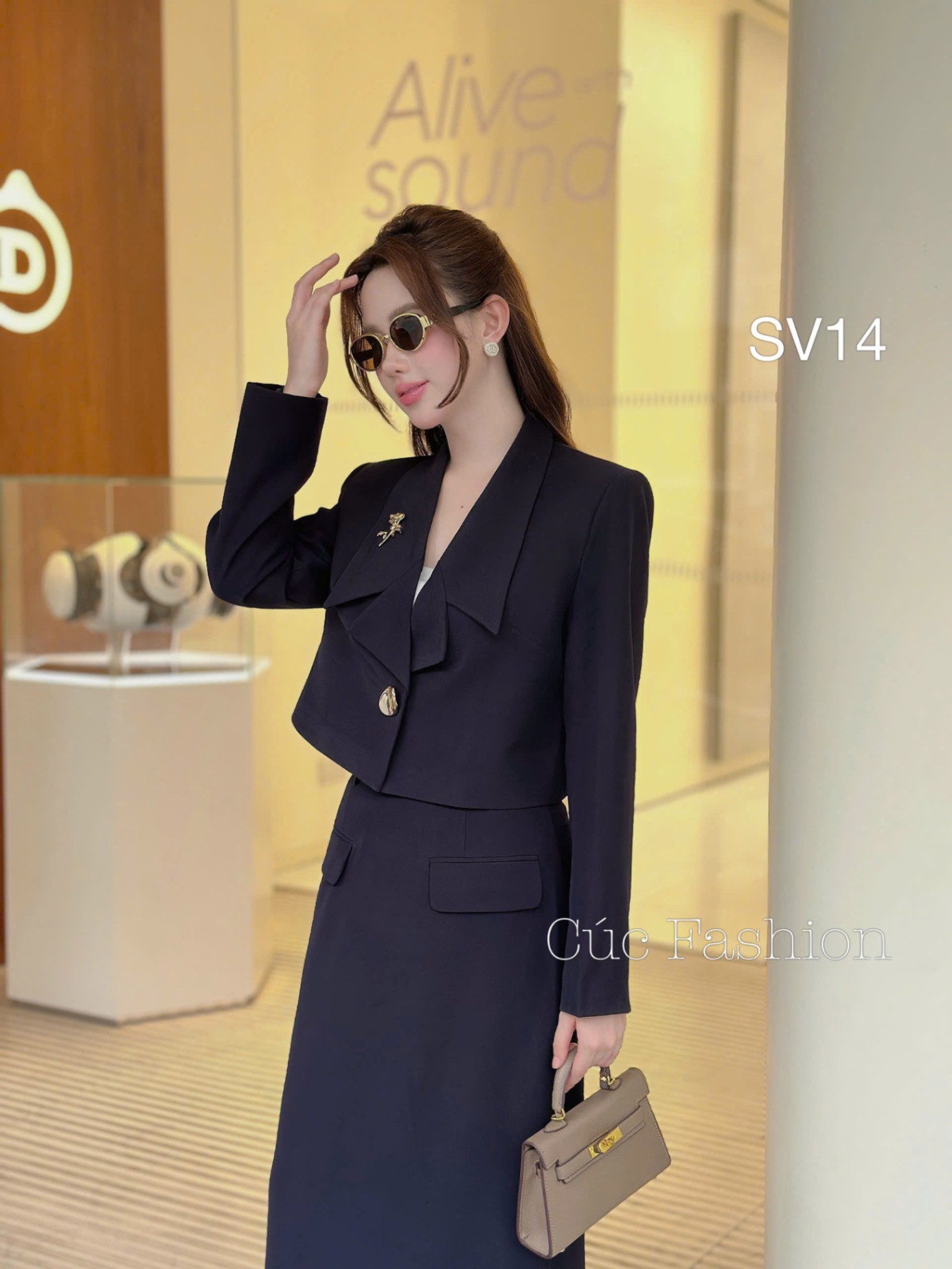 SV14 Sét vest cổ xẻ khuy trứng