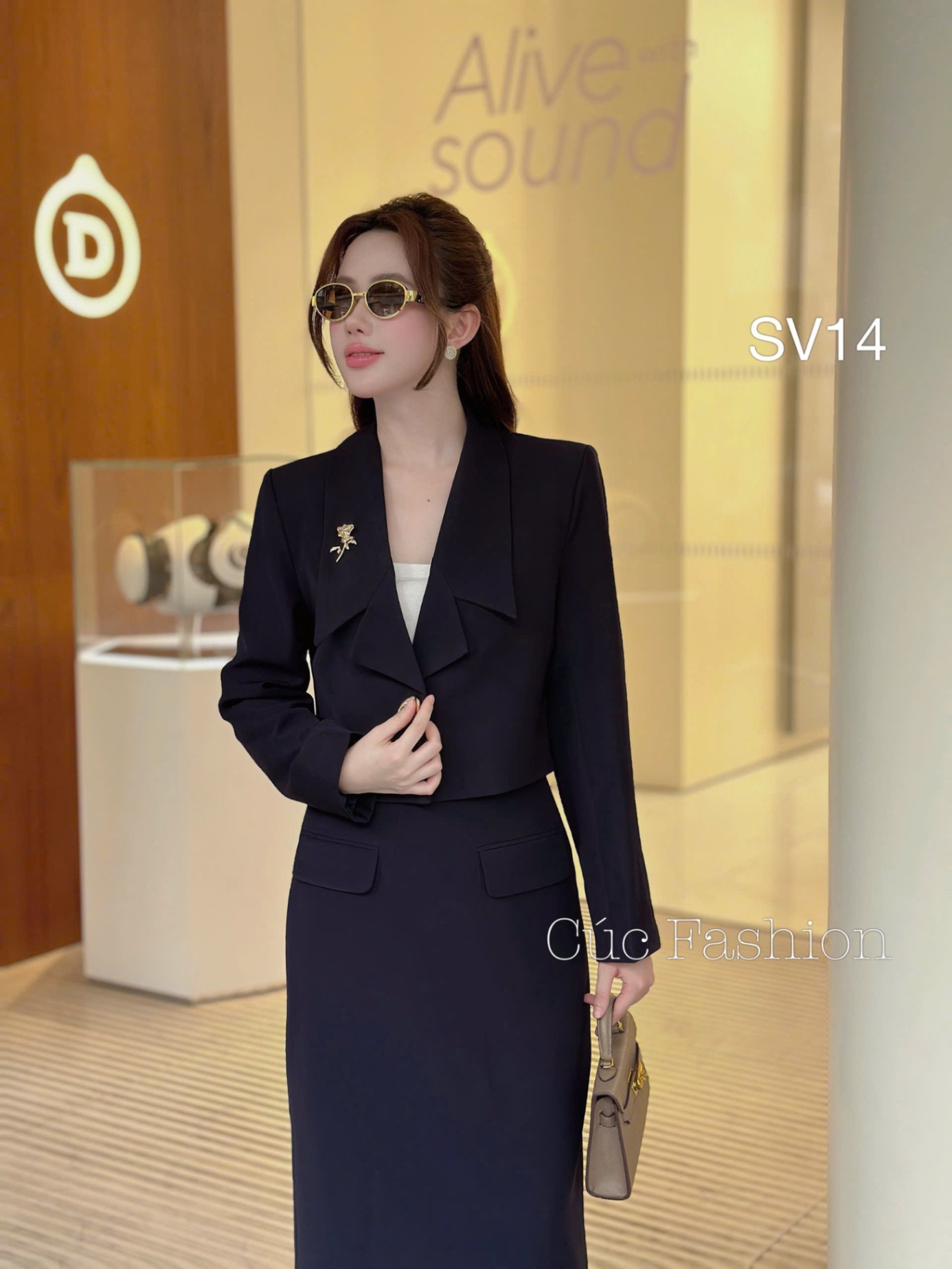 SV14 Sét vest cổ xẻ khuy trứng