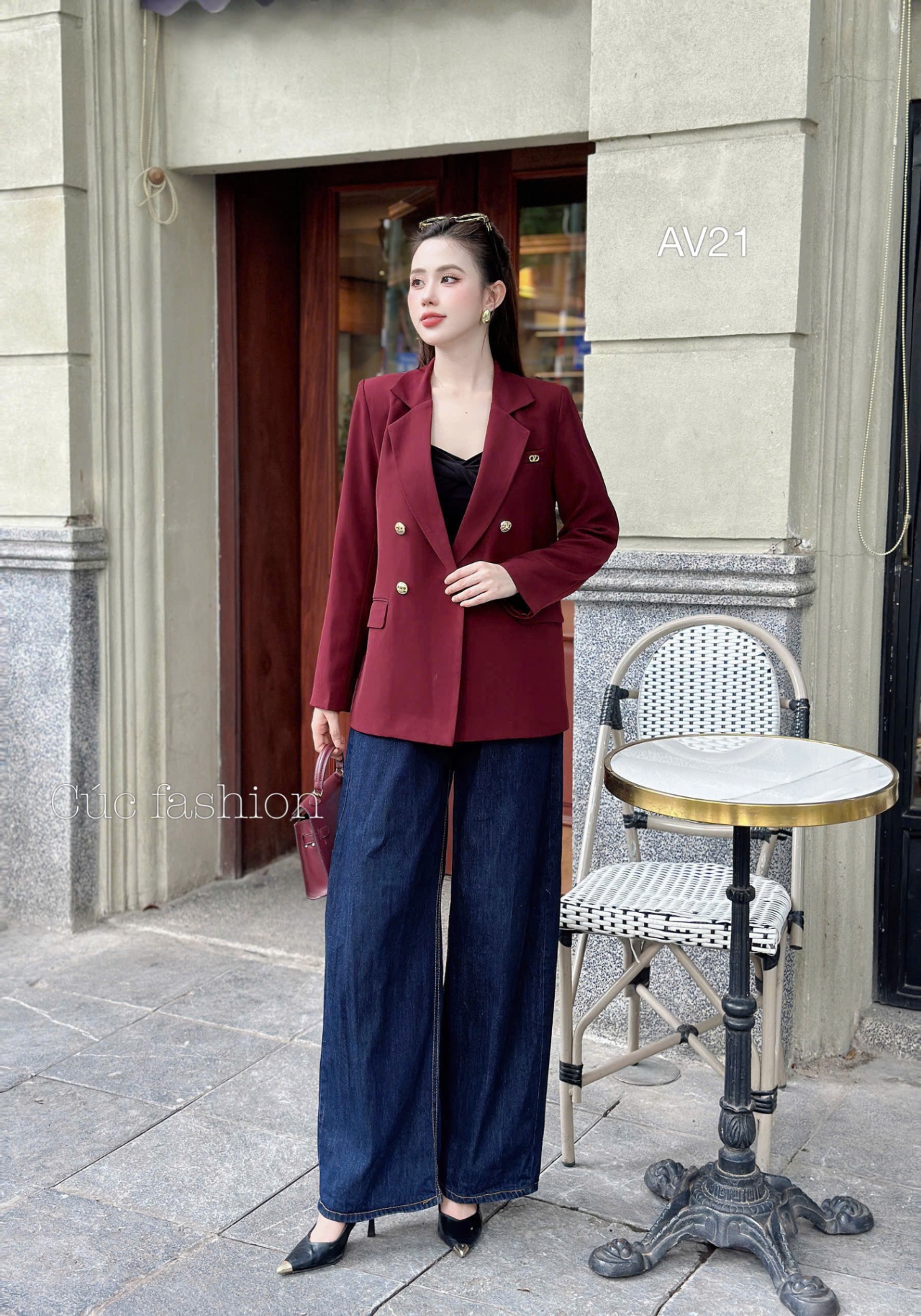 AV21 Áo vest túi cơi chữ V