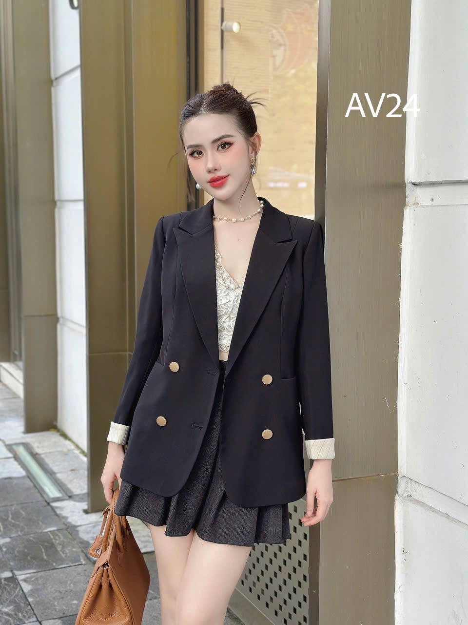 AV24 Áo vest cúc tròn cổ vếch