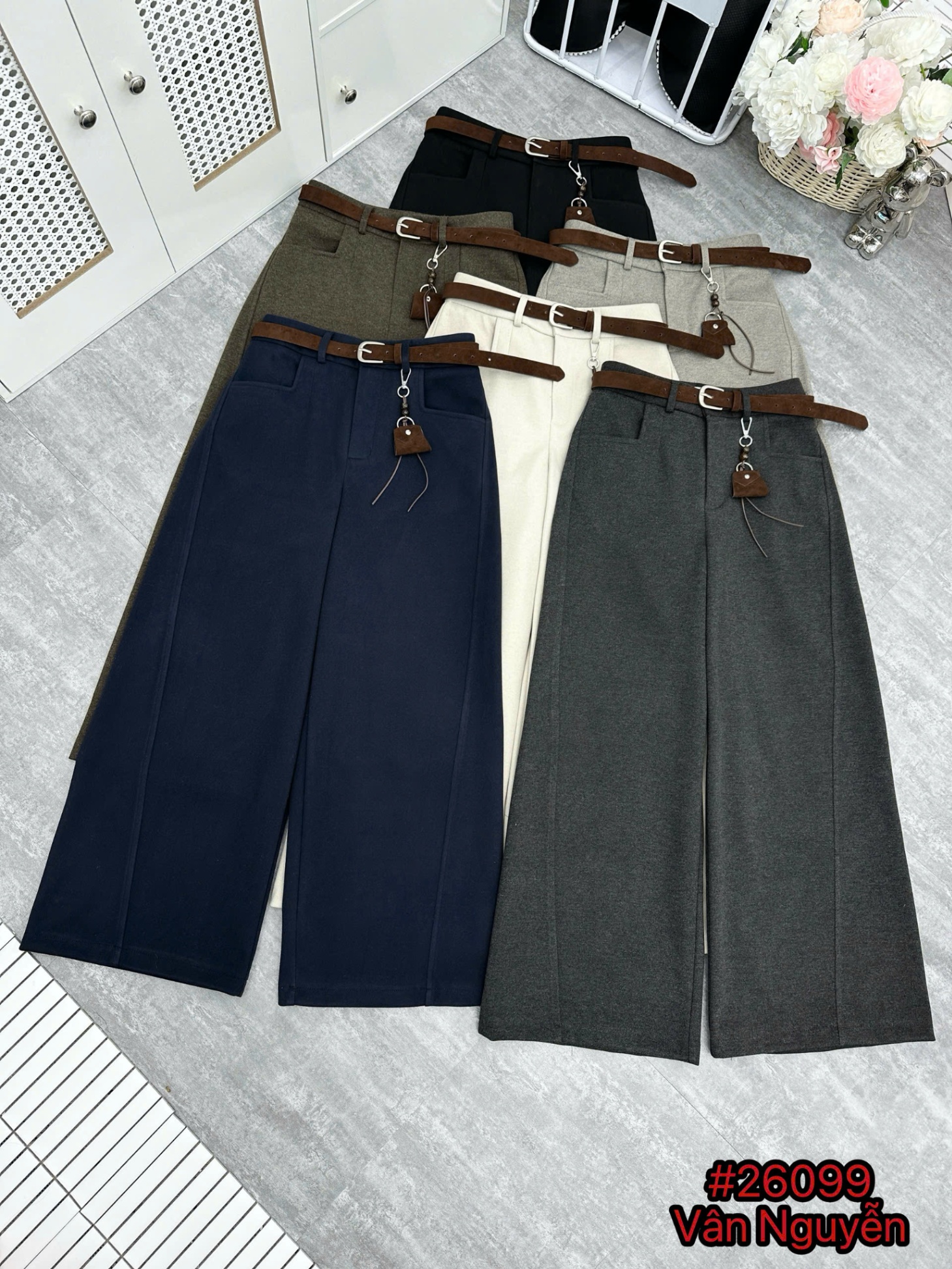 Q26099 Quần dạ QC kèm đai charm túi