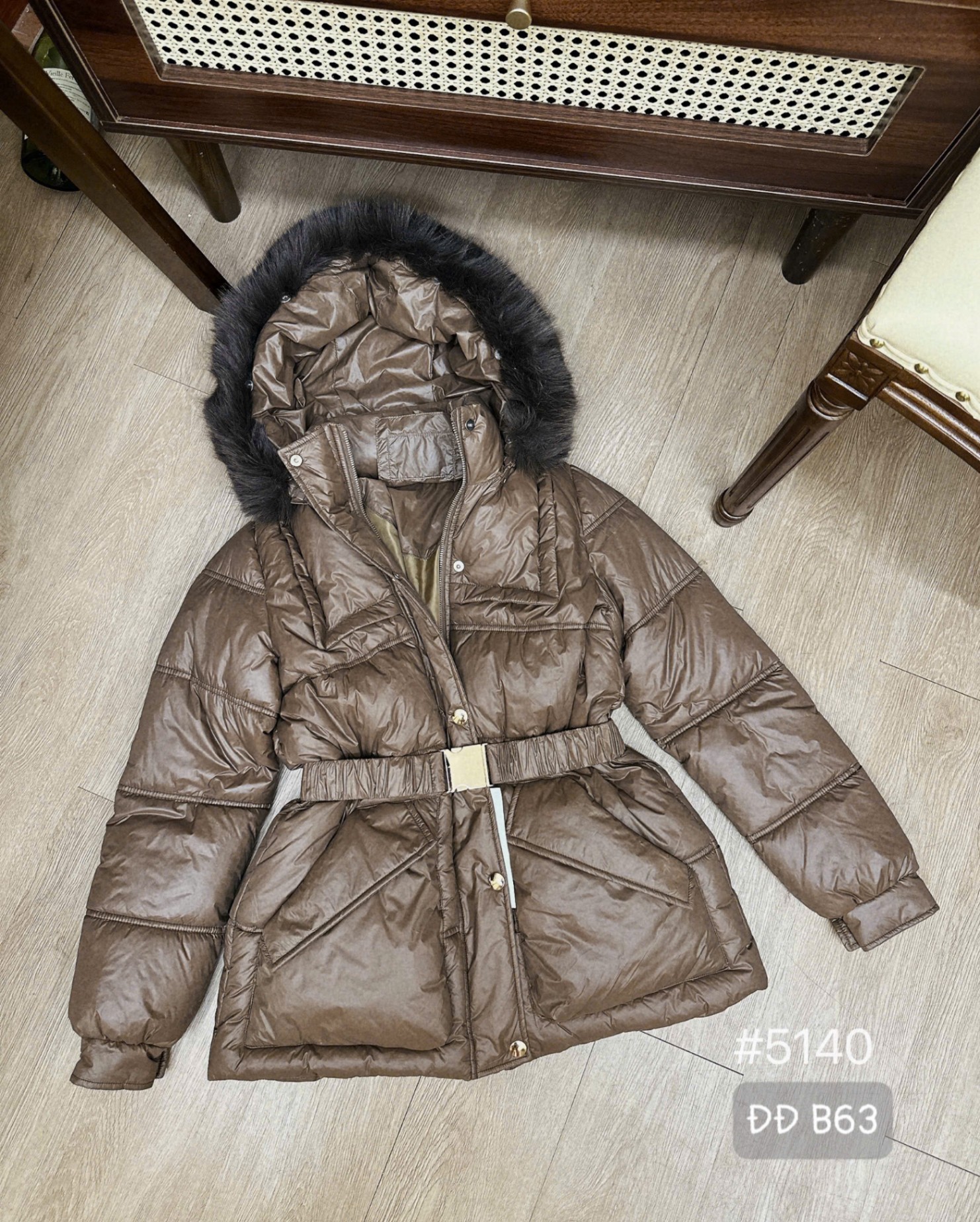 AP5140 Áo phao mũ lông túi chéo