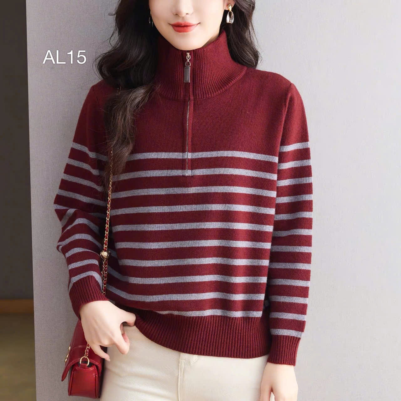 AL15 Áo len kẻ cổ khóa