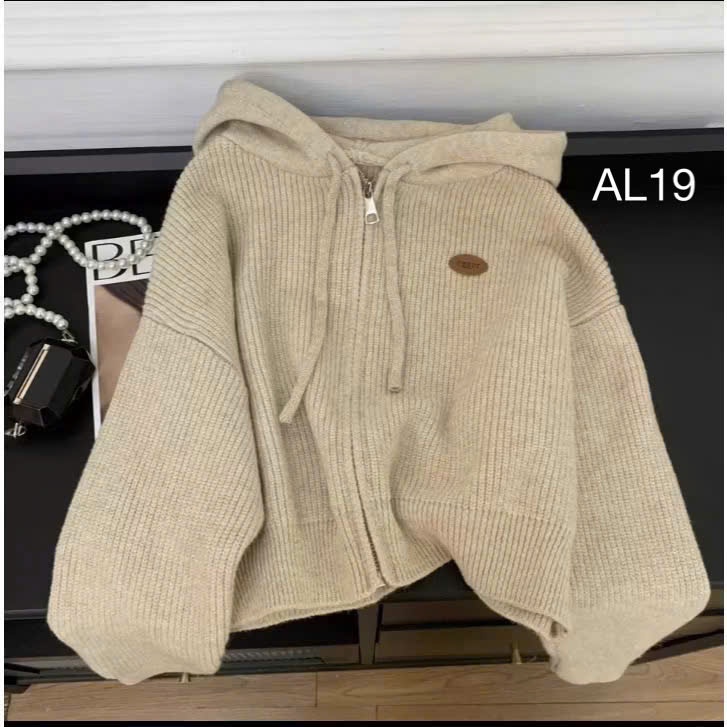 AL19 áo khoác mũ len