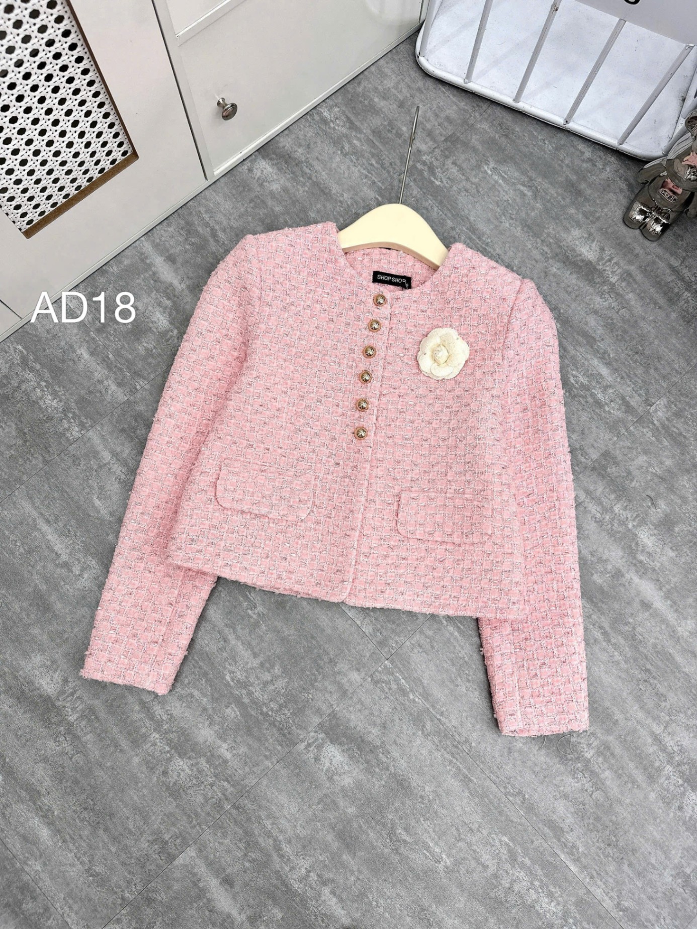 AD18 áo dạ cúc vàng hoa trà