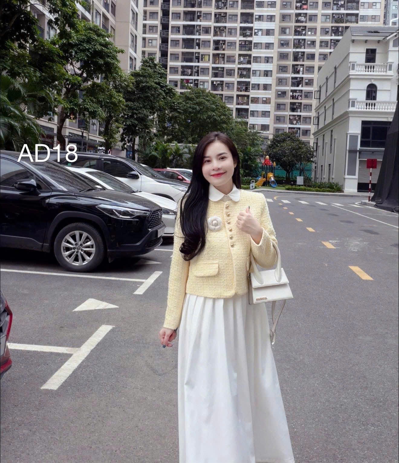 AD18 áo dạ cúc vàng hoa trà