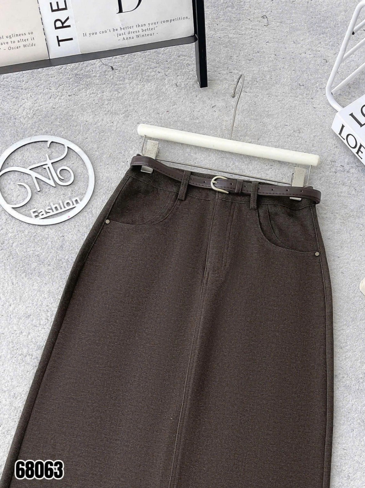 CV68063 Chân váy dạ A kèm đai