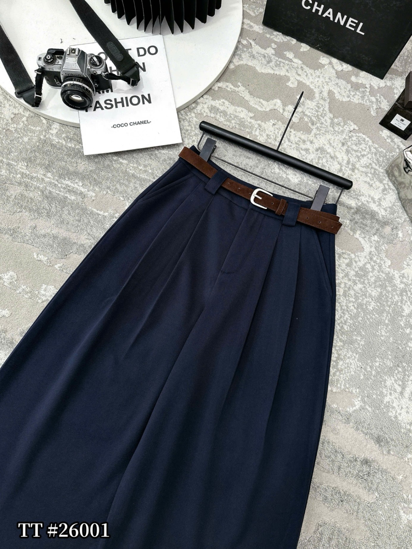 Q26001 Quần dạ xuông ly kèm đai