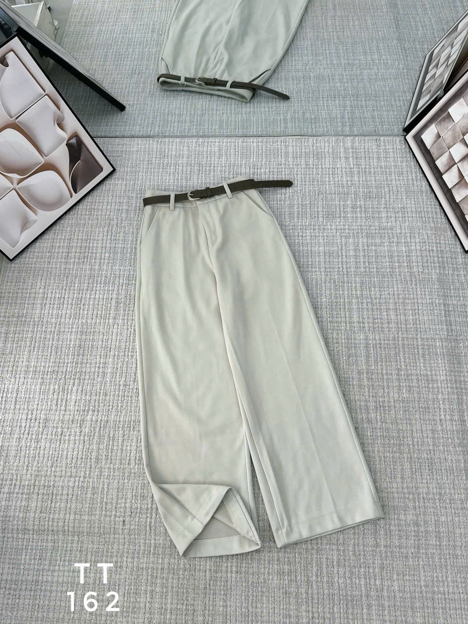 Q162 Quần xuông dạ 2 túi sau dài 94cm