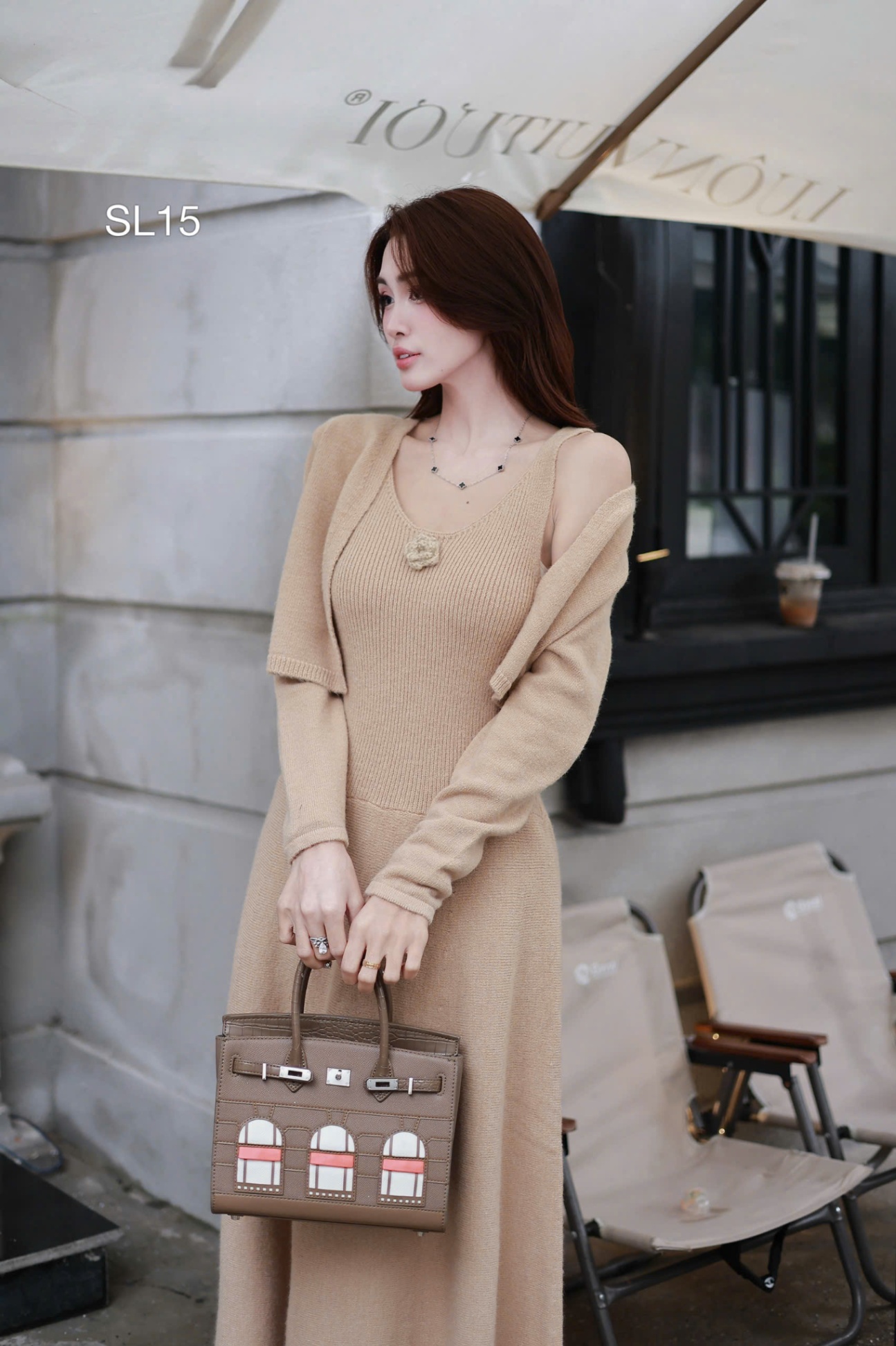 SL15 Sét len hoa ngực