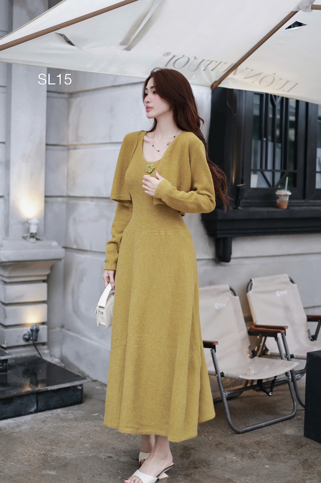 SL15 Sét len hoa ngực