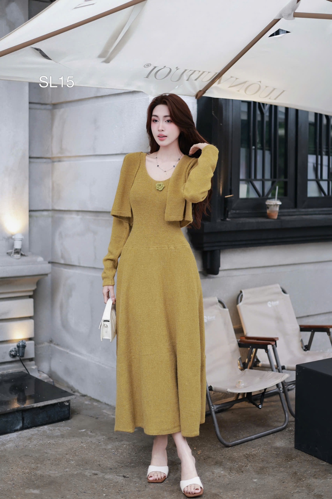 SL15 Sét len hoa ngực