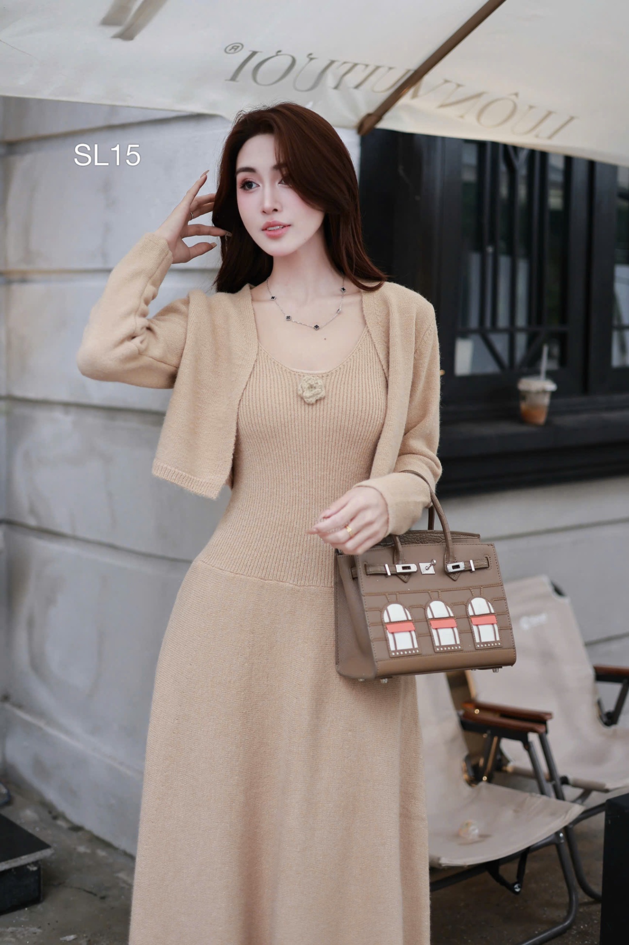 SL15 Sét len hoa ngực