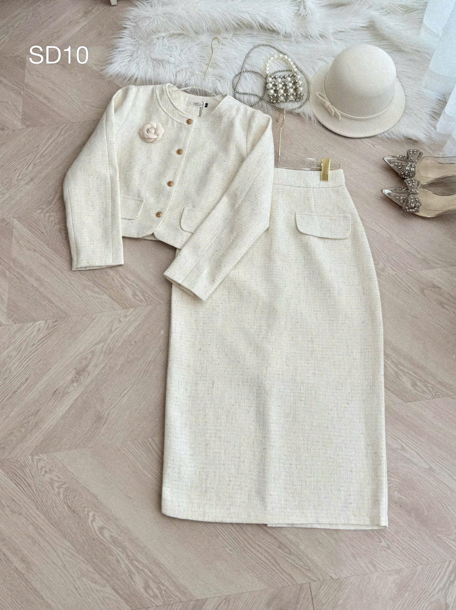 SD10 Sét dạ hoa trà cổ tròn