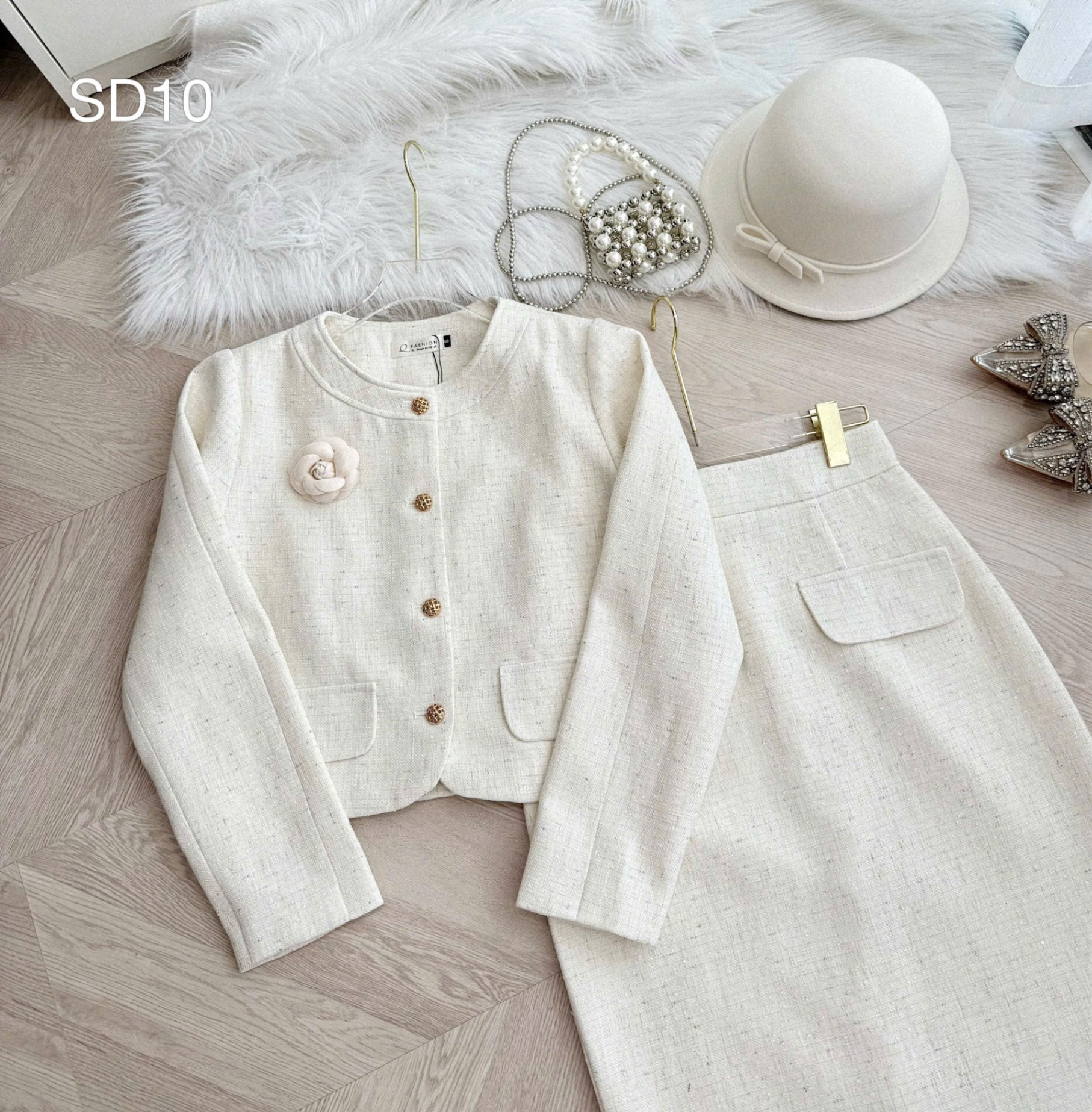 SD10 Sét dạ hoa trà cổ tròn