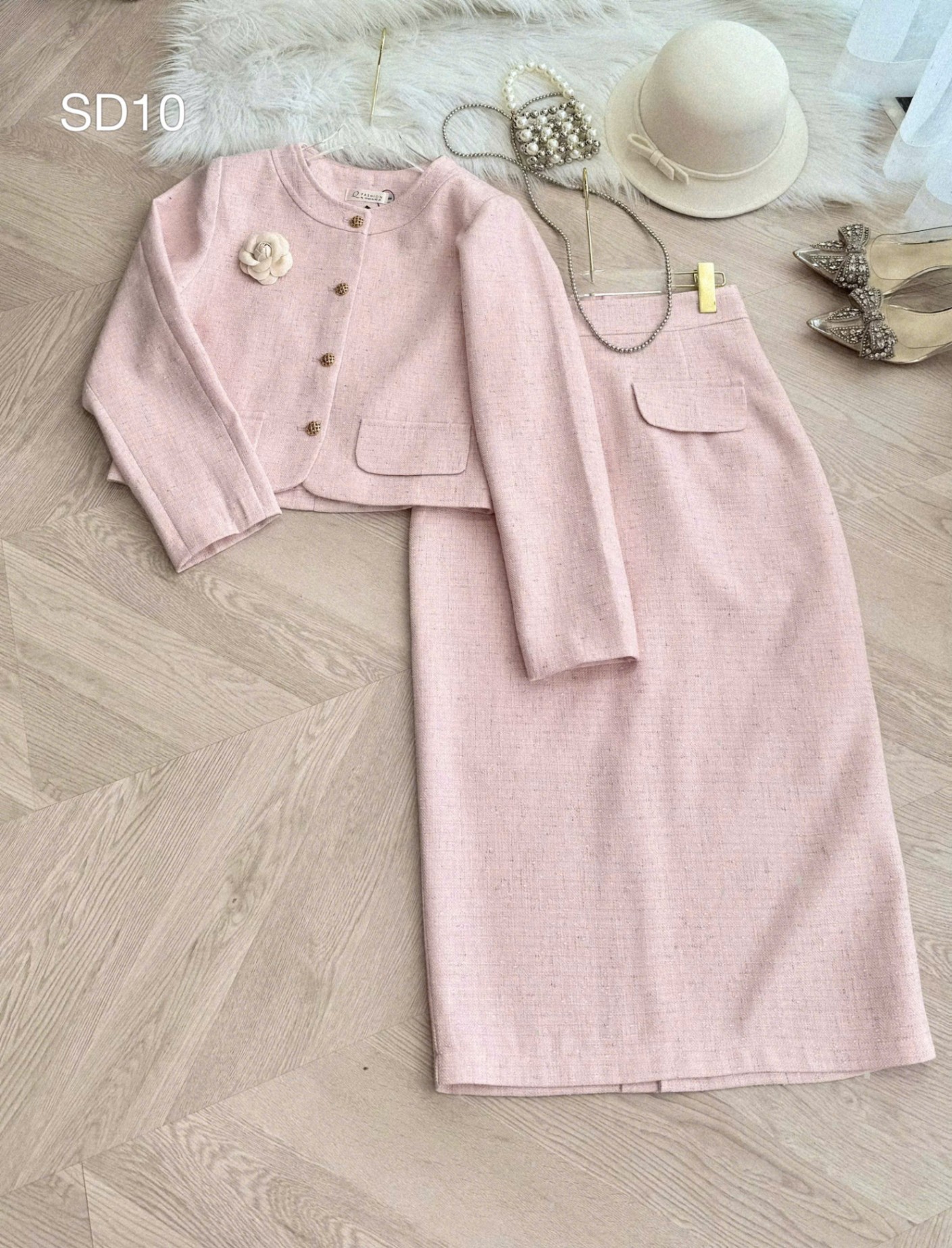 SD10 Sét dạ hoa trà cổ tròn
