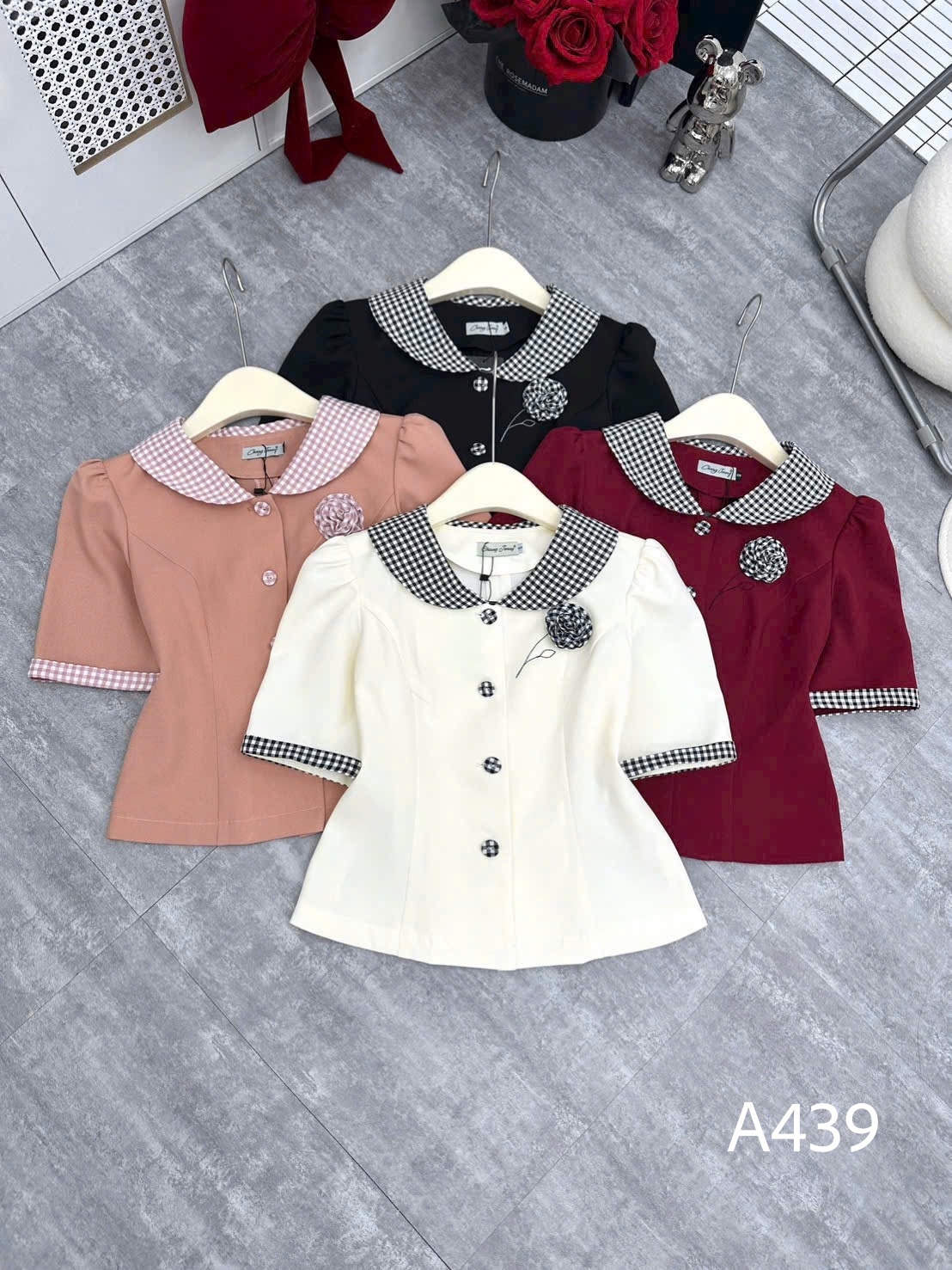 A439 Áo kí giả cổ kẻ