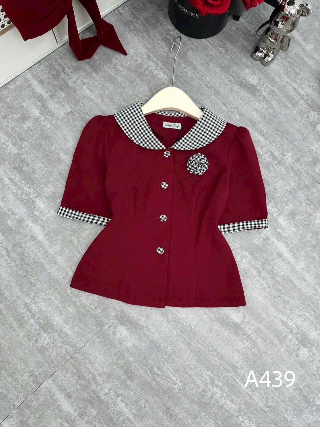 A439 Áo kí giả cổ kẻ