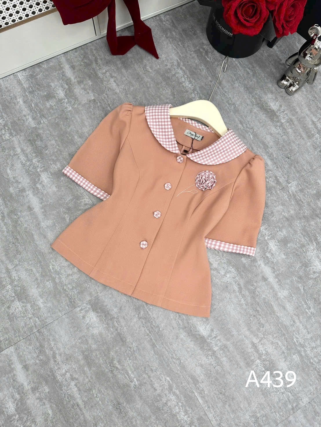 A439 Áo kí giả cổ kẻ