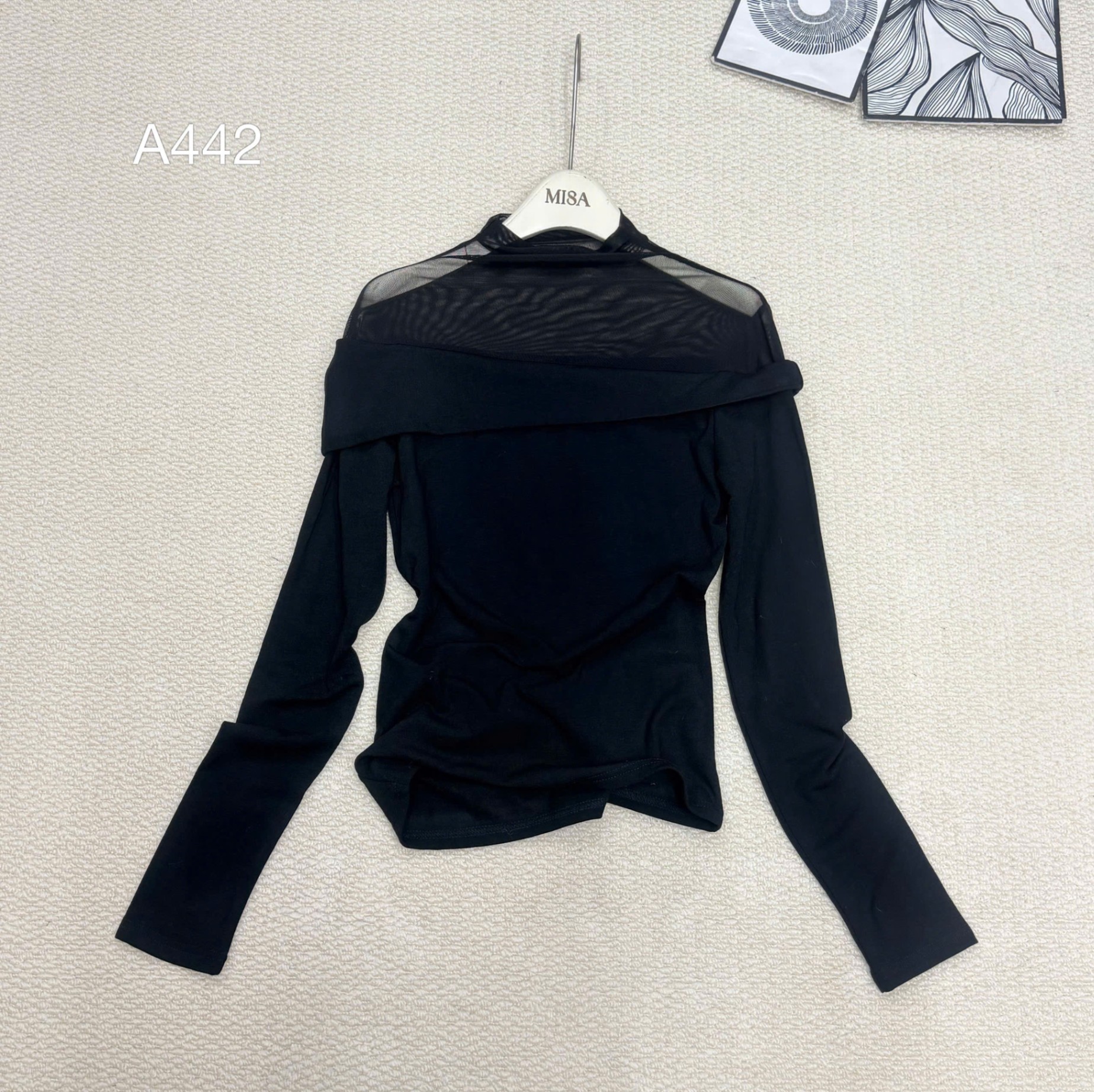 A442 Áo trễ vai phối ren lưới