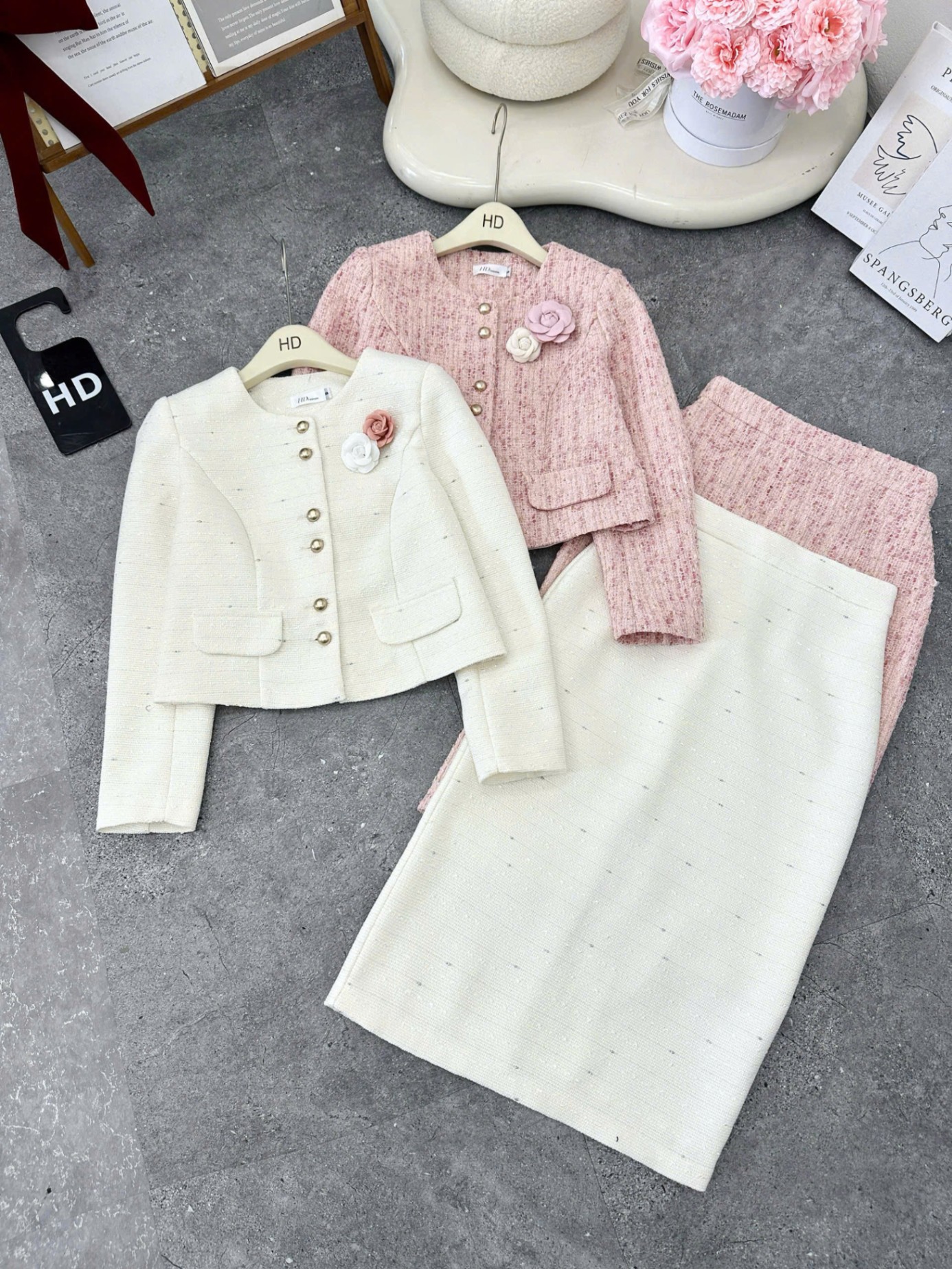 SD16 Set dạ cổ tròn phối hoa