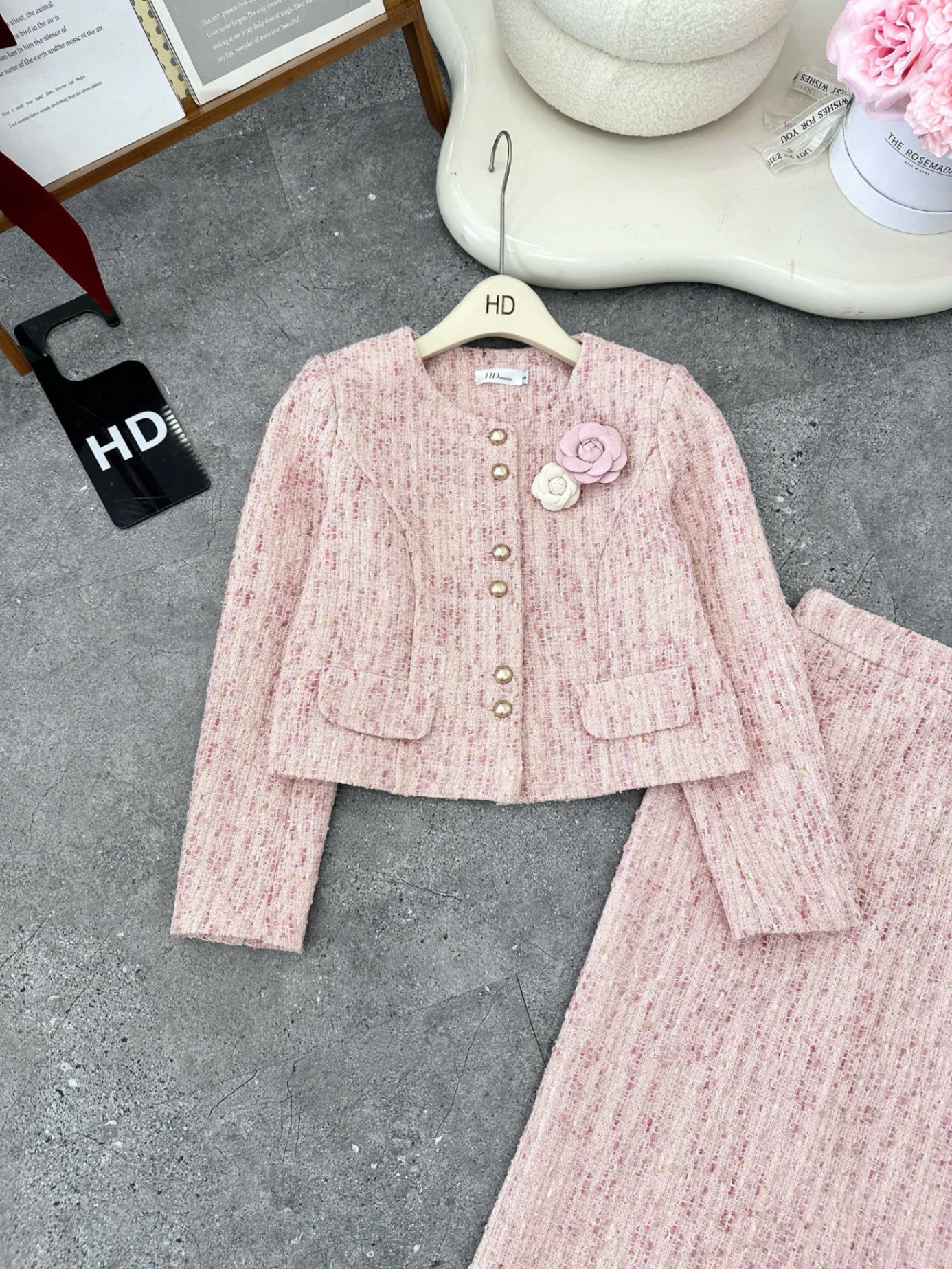 SD16 Set dạ cổ tròn phối hoa
