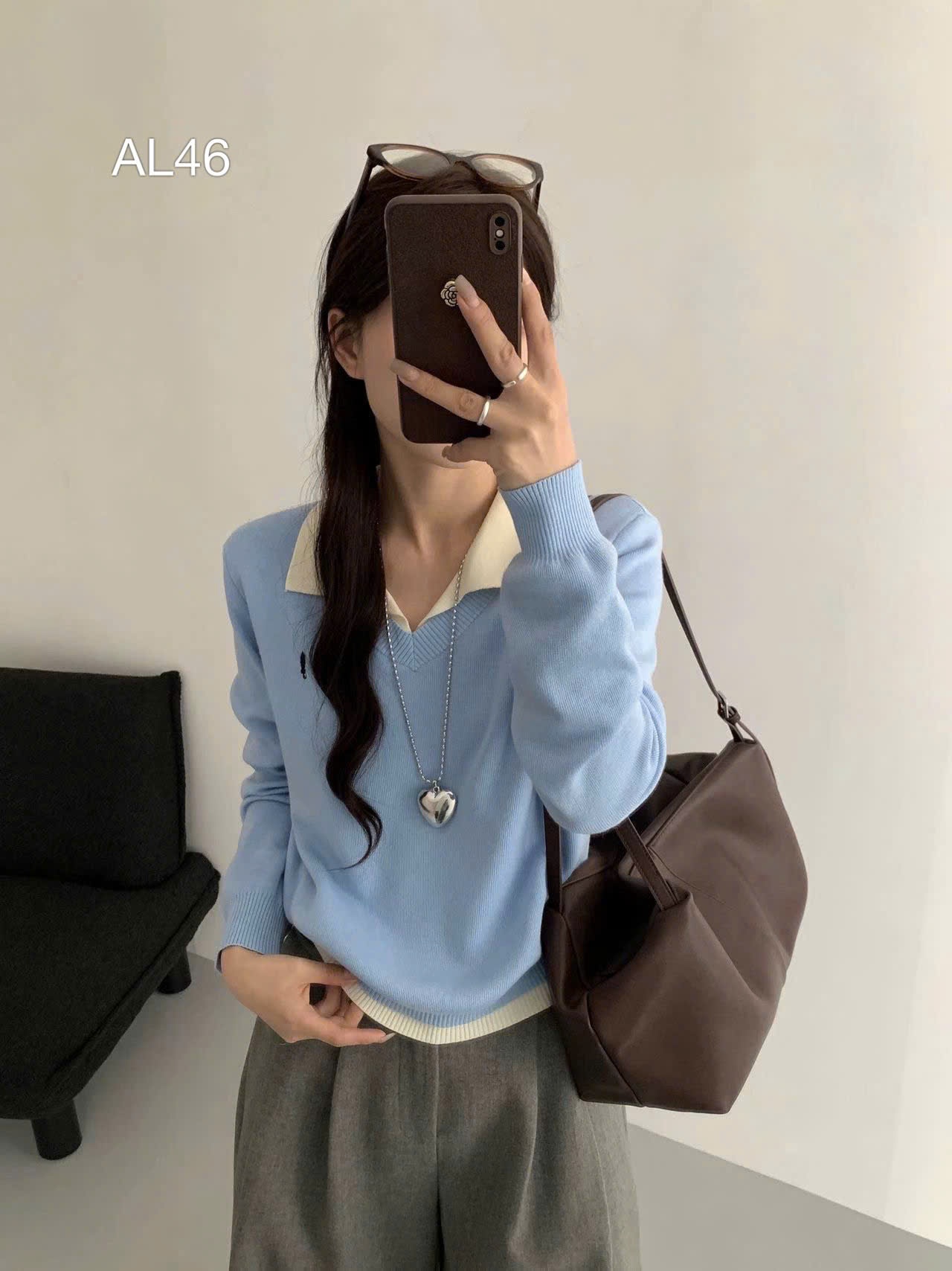 AL46 Áo len cổ phối thêu ngựa