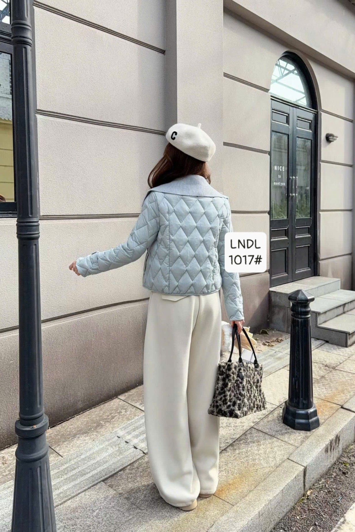 AP1017 Áo phao hình thoi bản cổ to