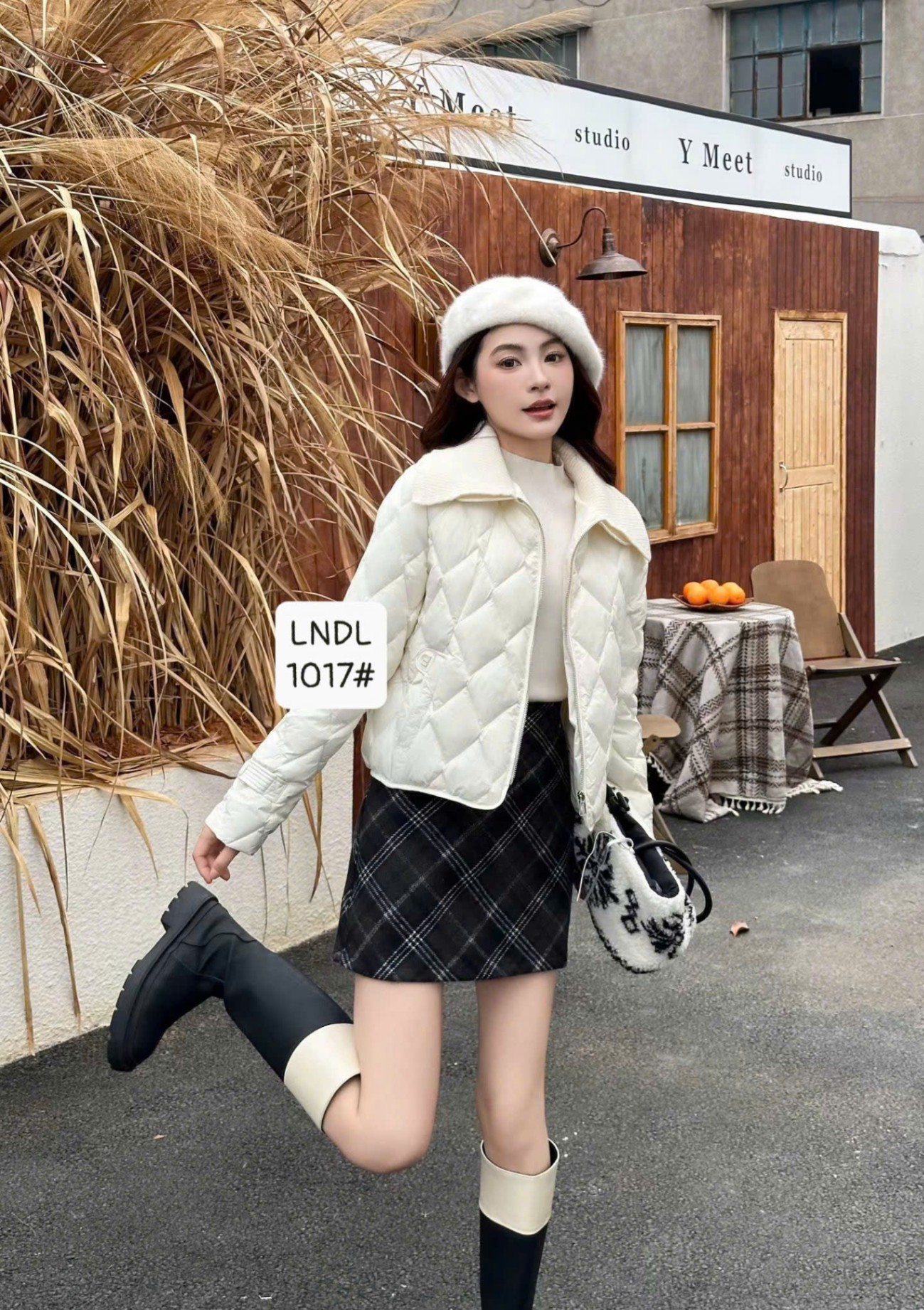AP1017 Áo phao hình thoi bản cổ to