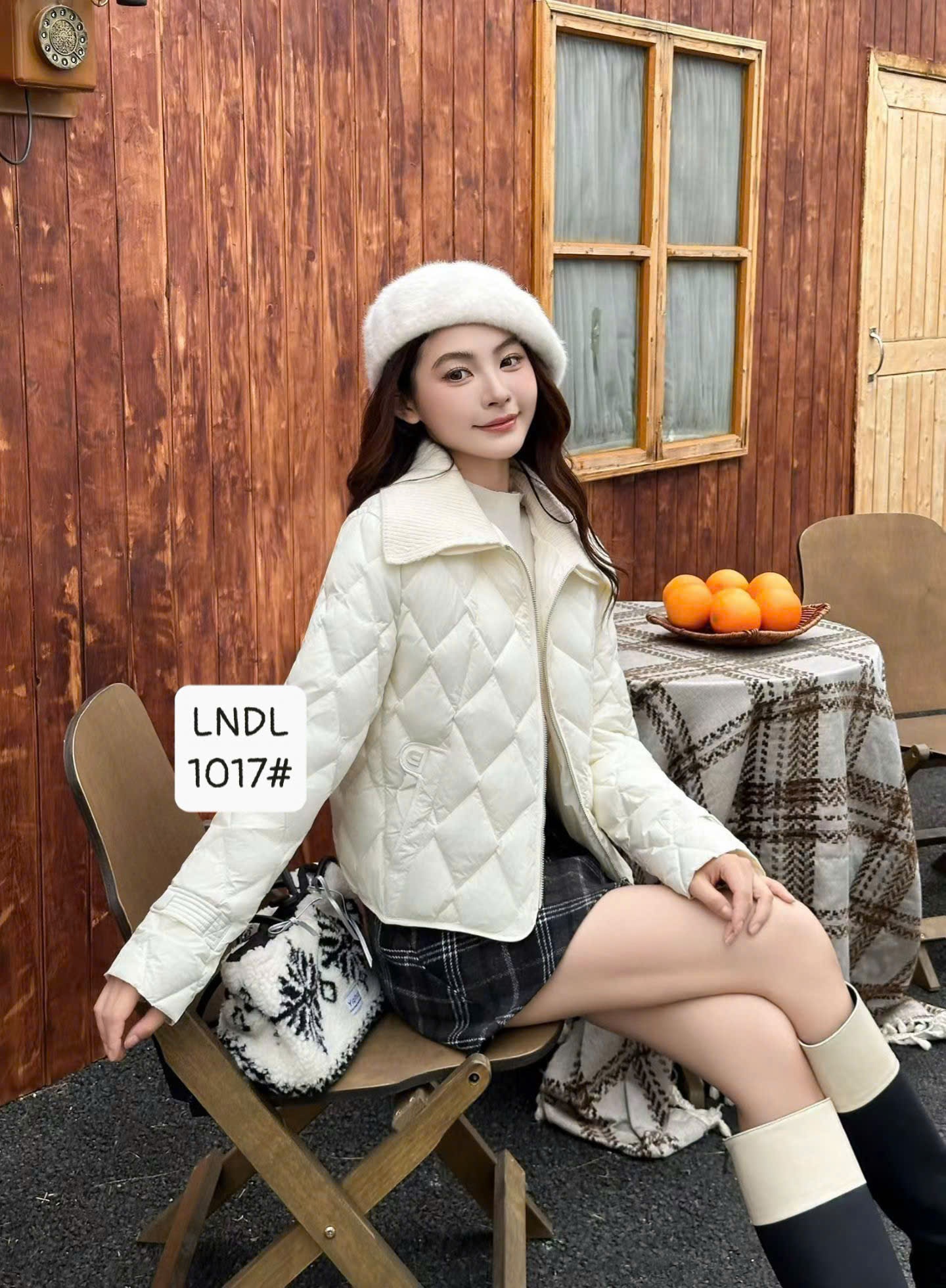 AP1017 Áo phao hình thoi bản cổ to