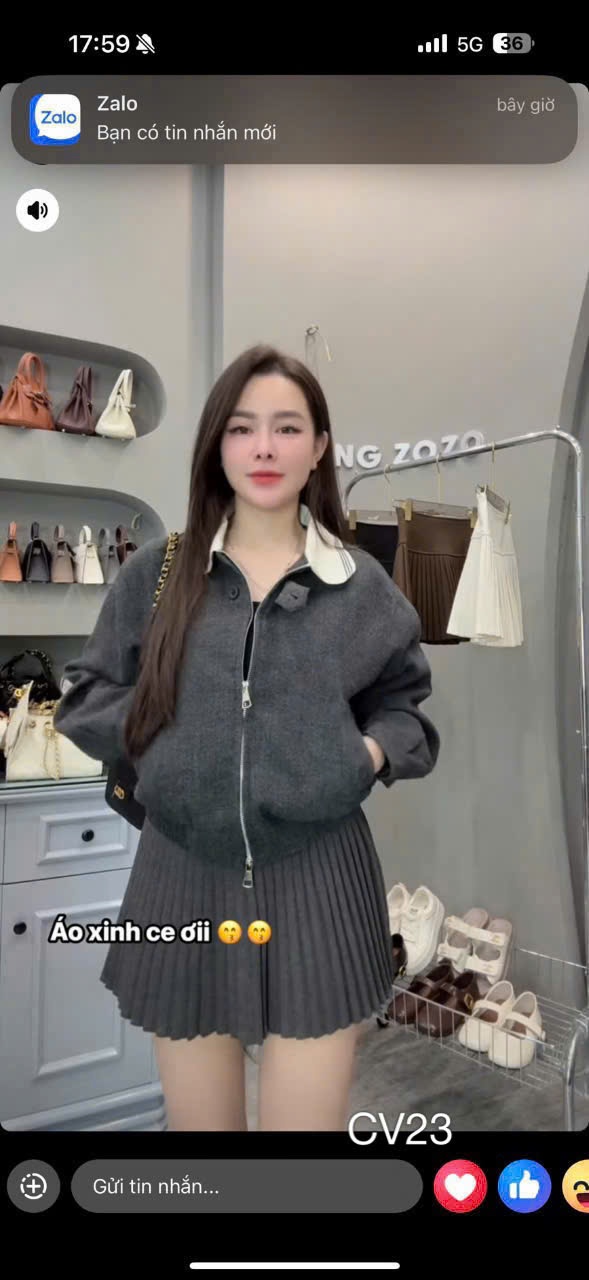 CV23 Chân váy ngắn xòe xếp ly