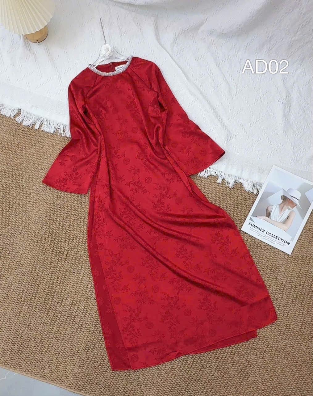 AD02 áo dài cổ cườm