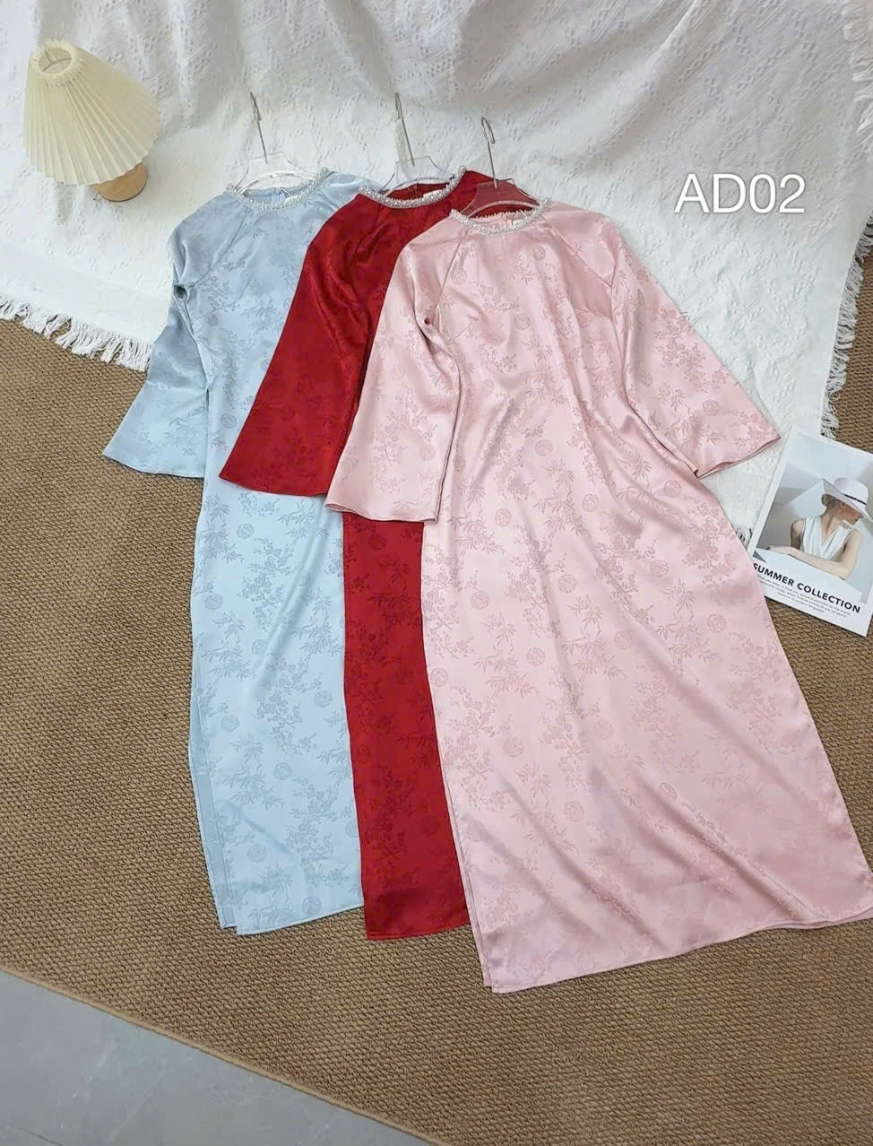 AD02 áo dài cổ cườm