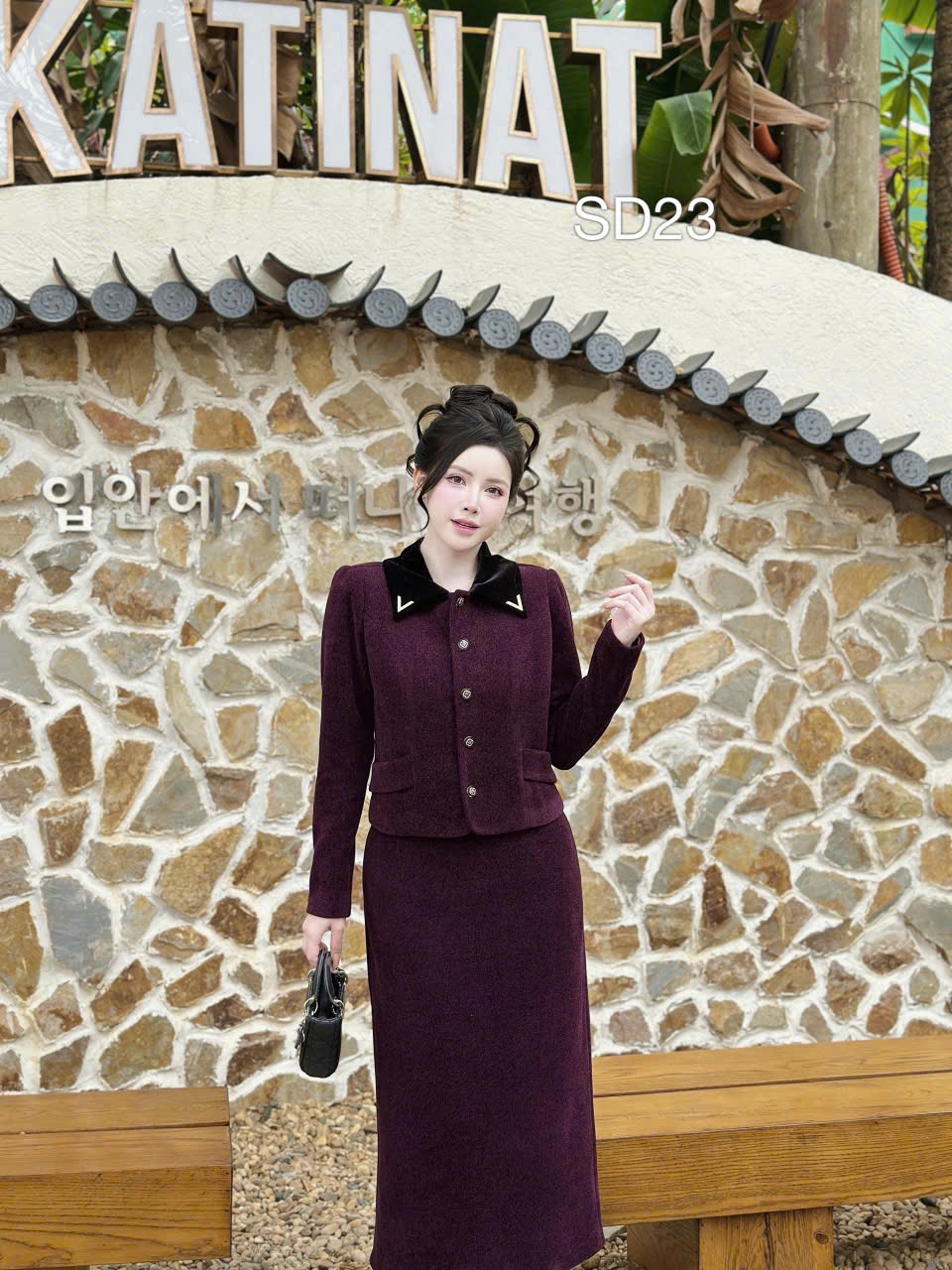 SD23 Set dạ cổ phối chữ V