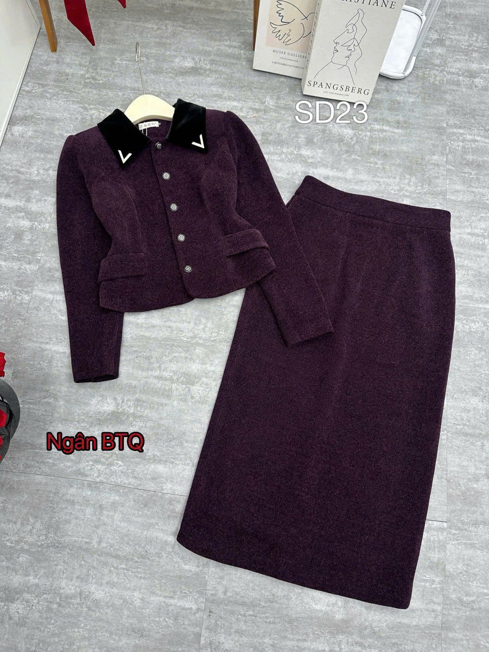 SD23 Set dạ cổ phối chữ V