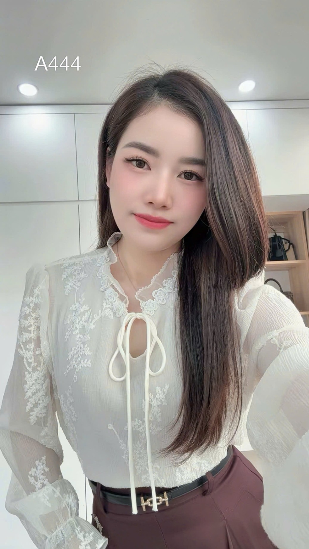 A444 Áo ren cổ buộc nơ