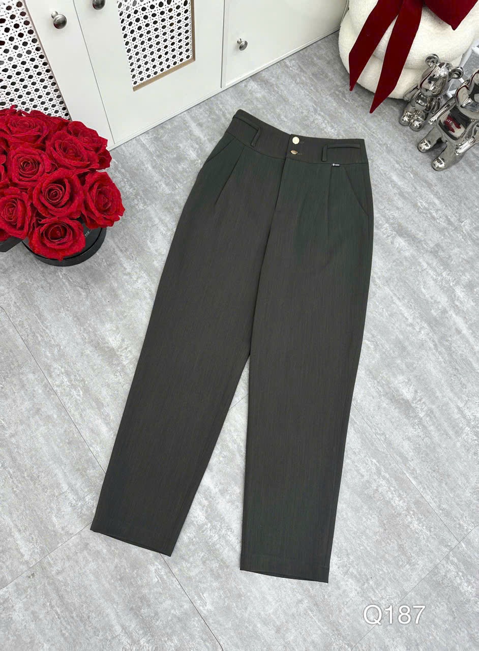 Q187 Quần baggy 2 cúc vàng