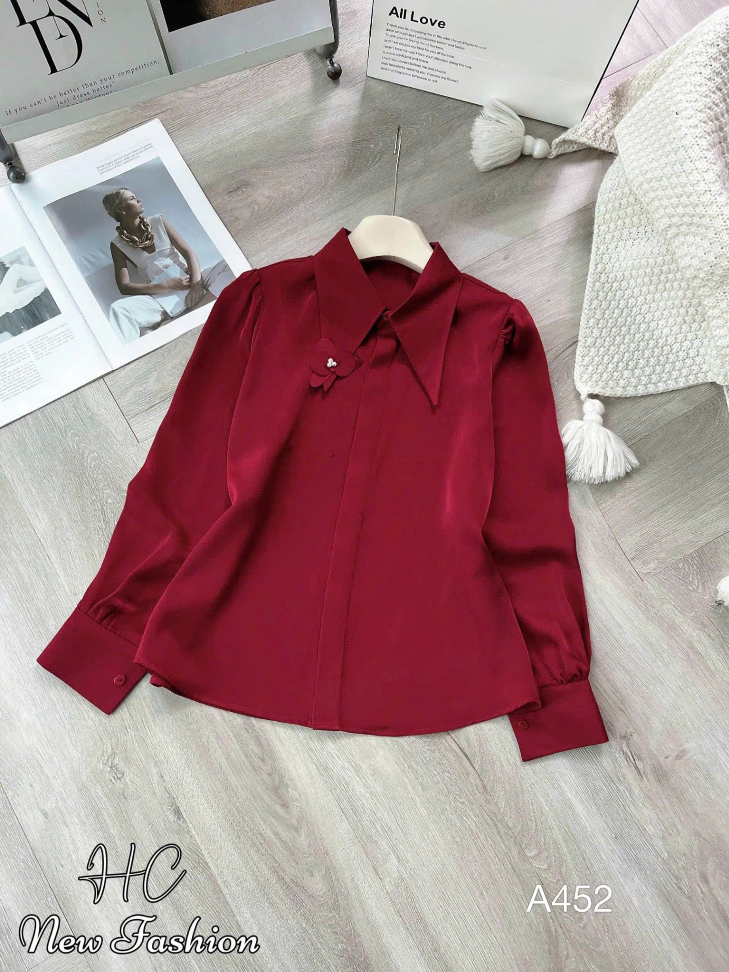A452 ÁO sơ mi lụa hoa 1 bên cổ