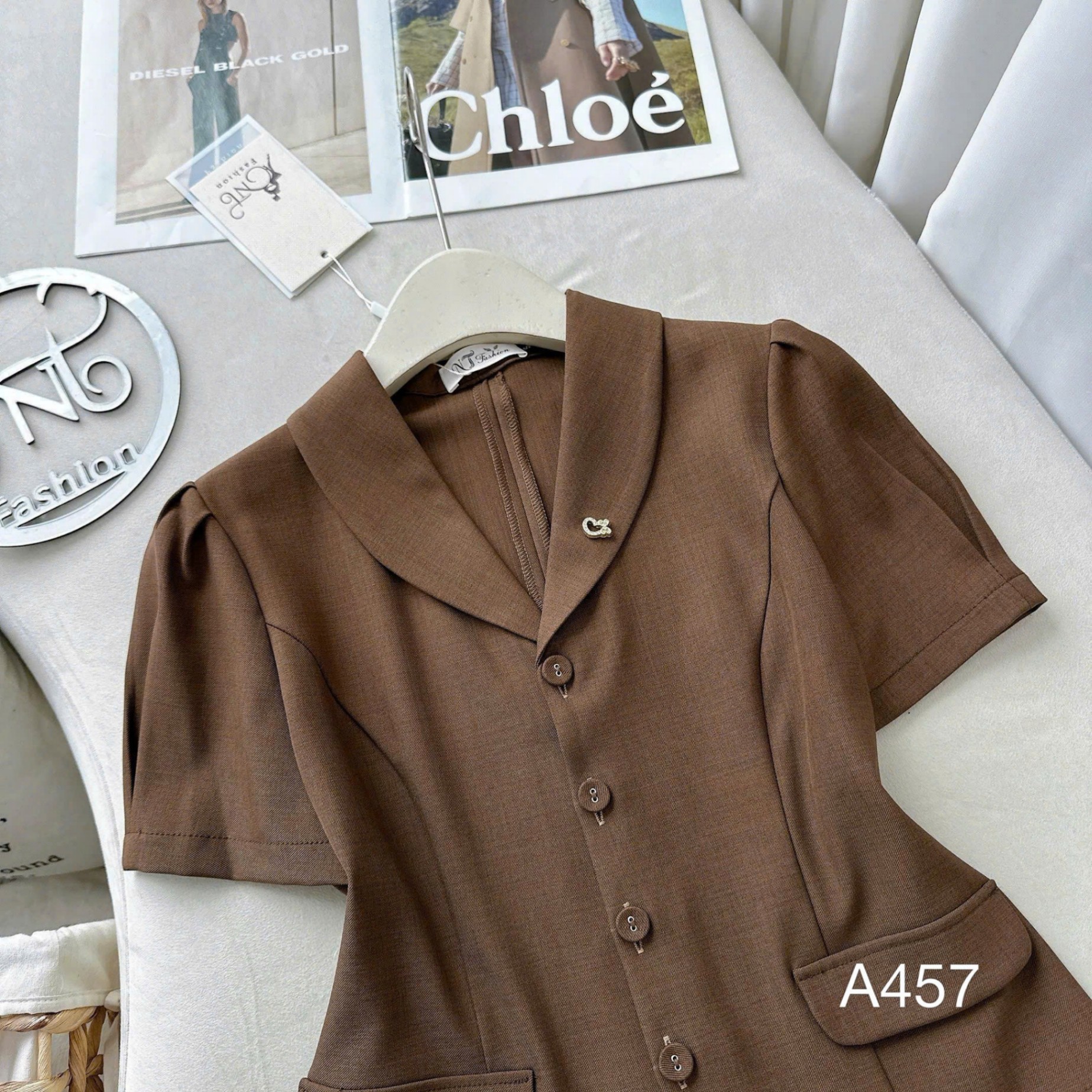 A457 Áo kí giả cổ sam