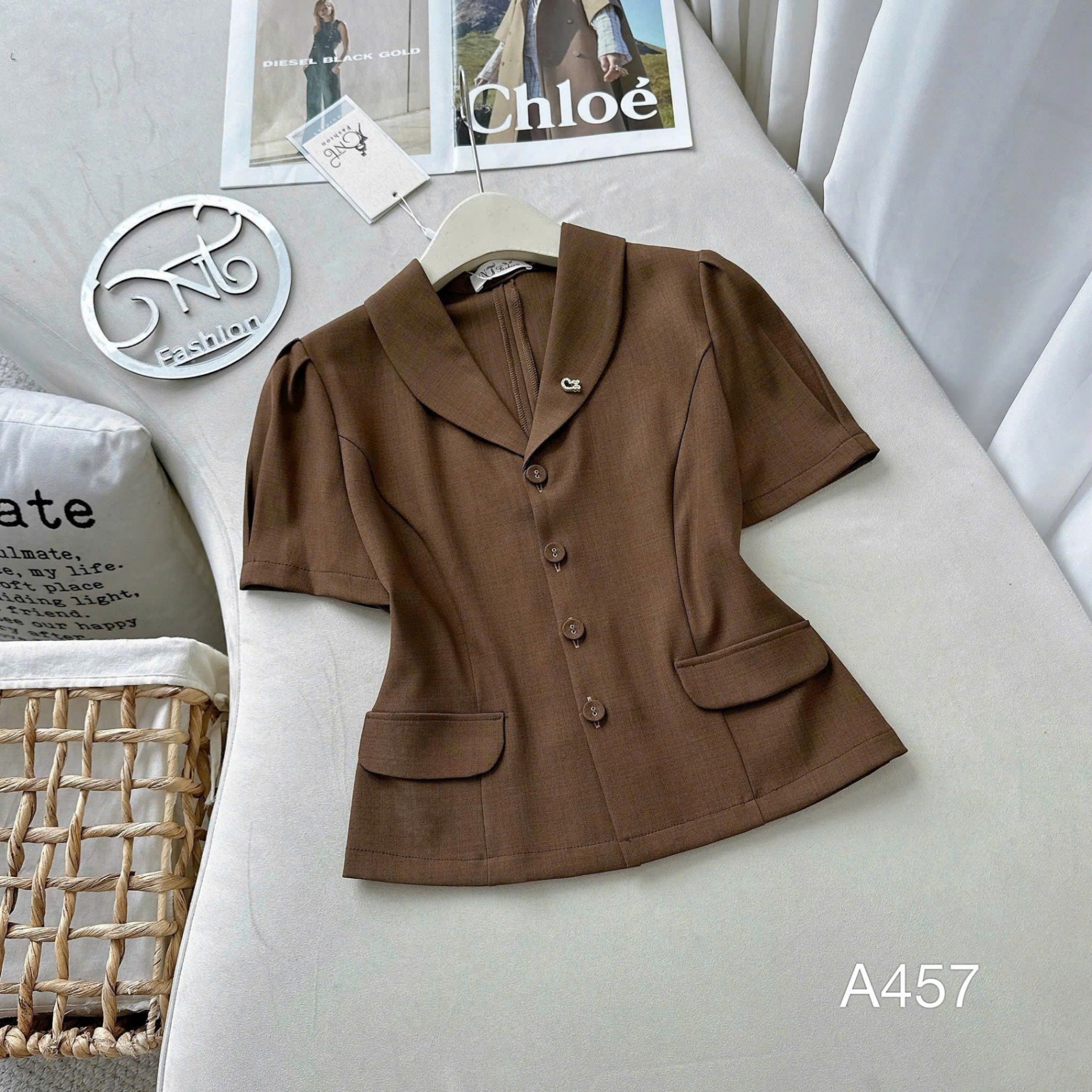 A457 Áo kí giả cổ sam